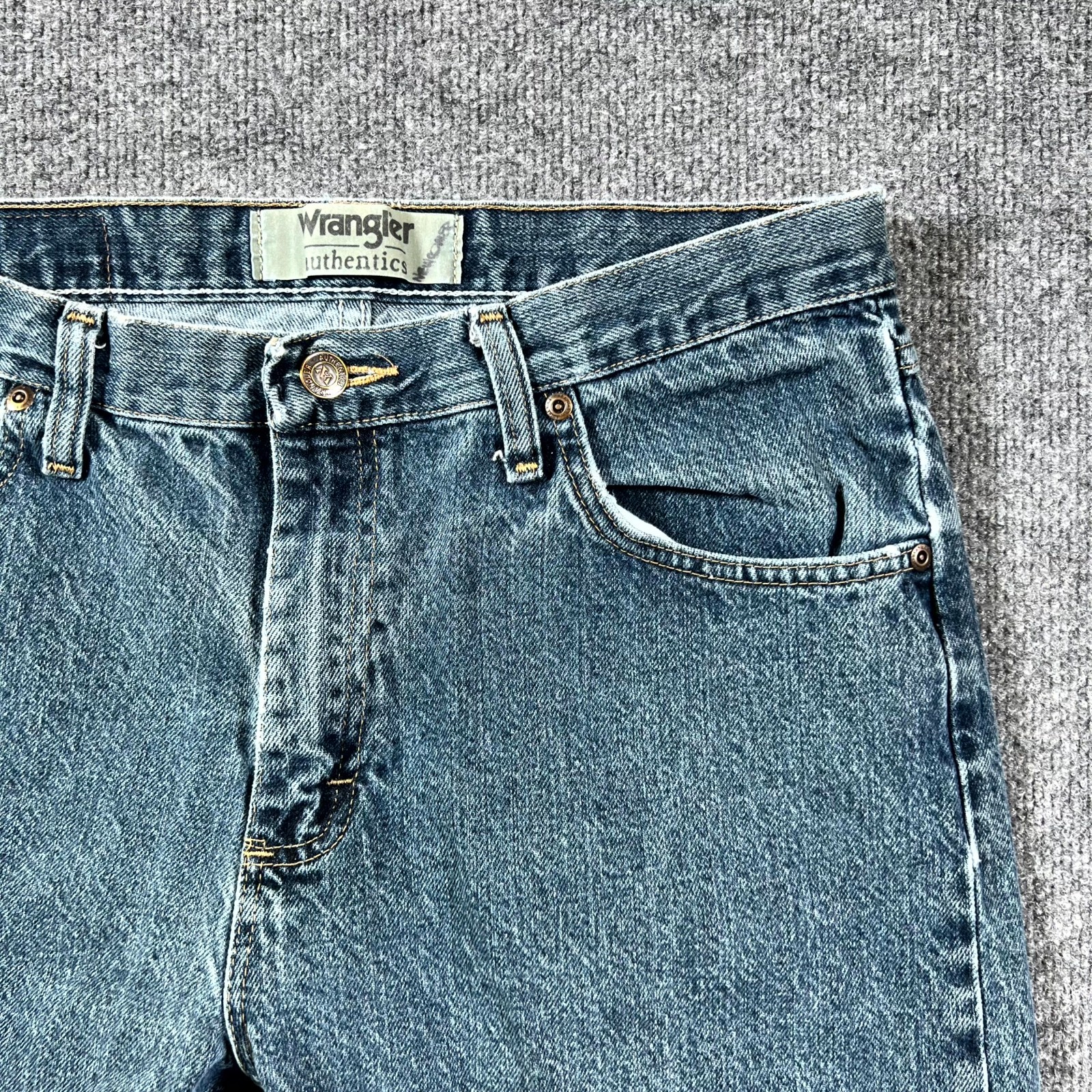 Wrangler Authentics Straight Jeans Men’s 32×30 Blue Cotton Denim Workwear Travel