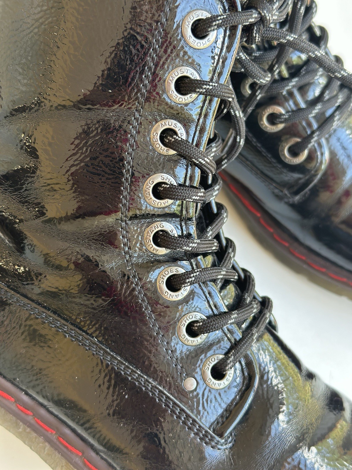 Mustang Black Patent Lace-Up Boots – Soft Lined – Size 40 (26 cm Insole)