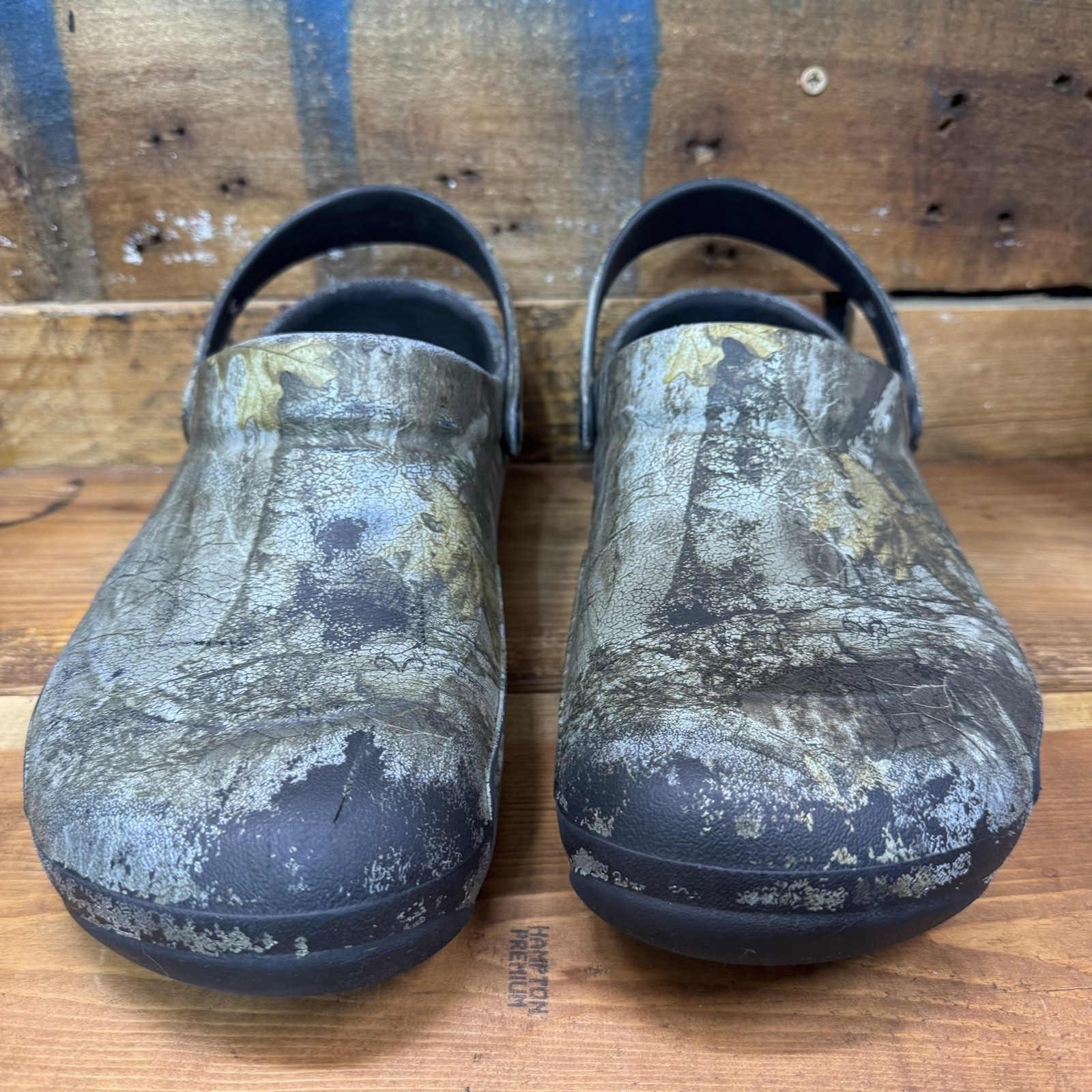 Crocs Classic Camo Clogs M10/W12 Multicolor Realtree Slip On Unisex