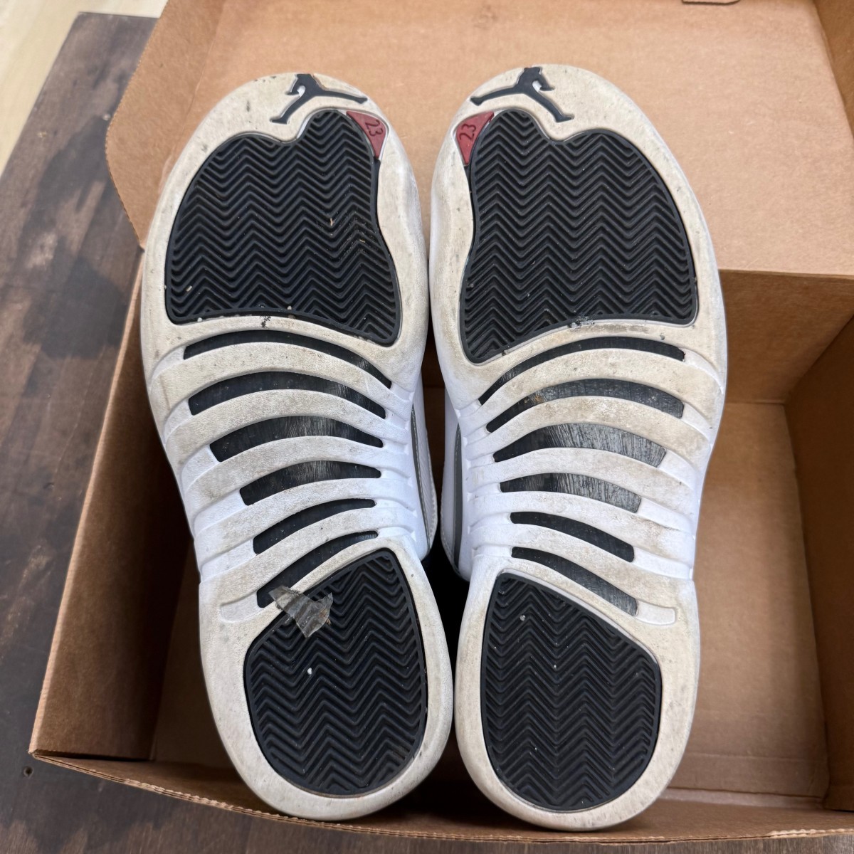 Jordan 12 Retro Playoffs (2022) (Pre-Owned) – CT8013-006 Size 10