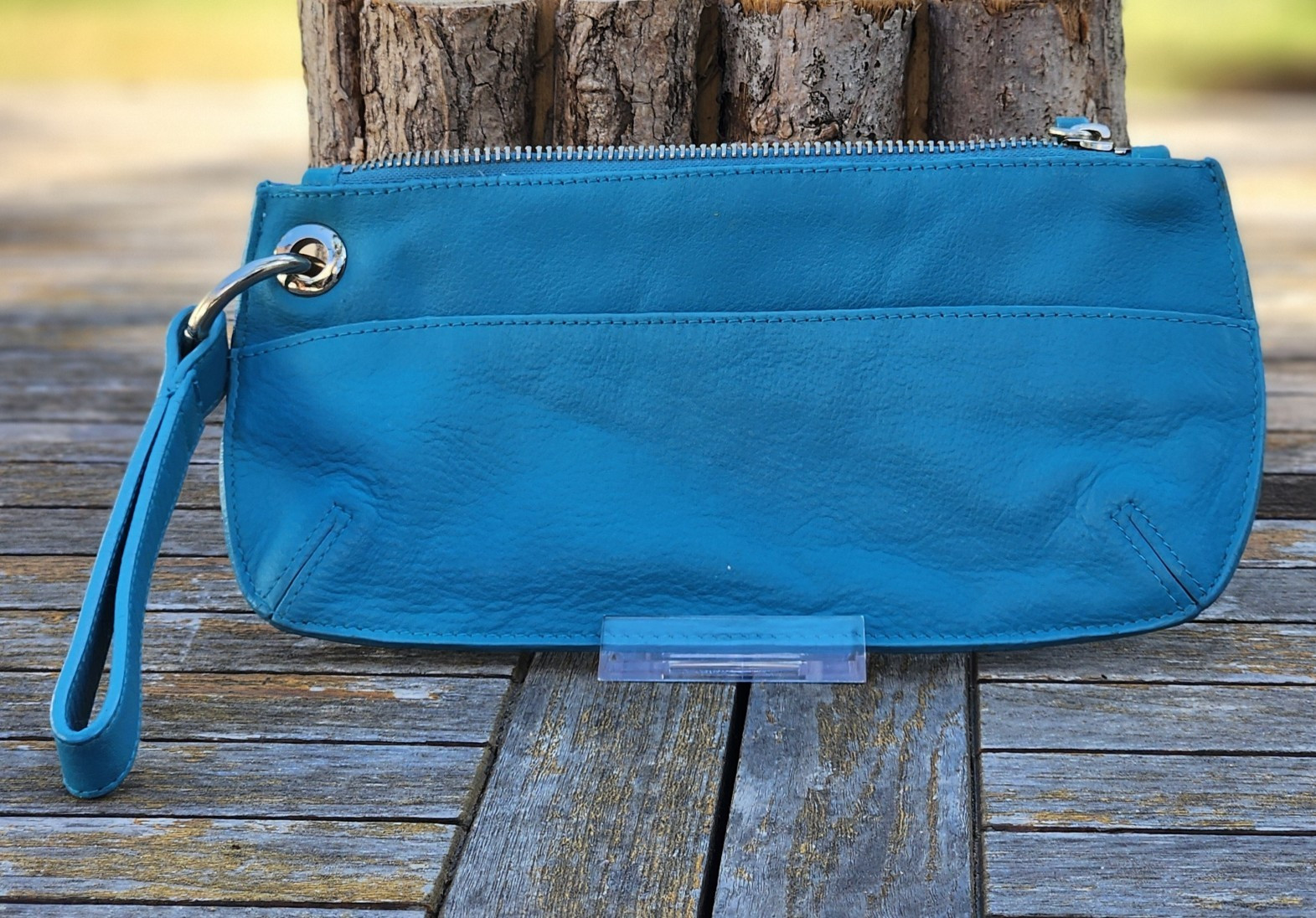 Old Navy Turquoise Zip Wristlet Clutch With A Silver Tone Ring Handle