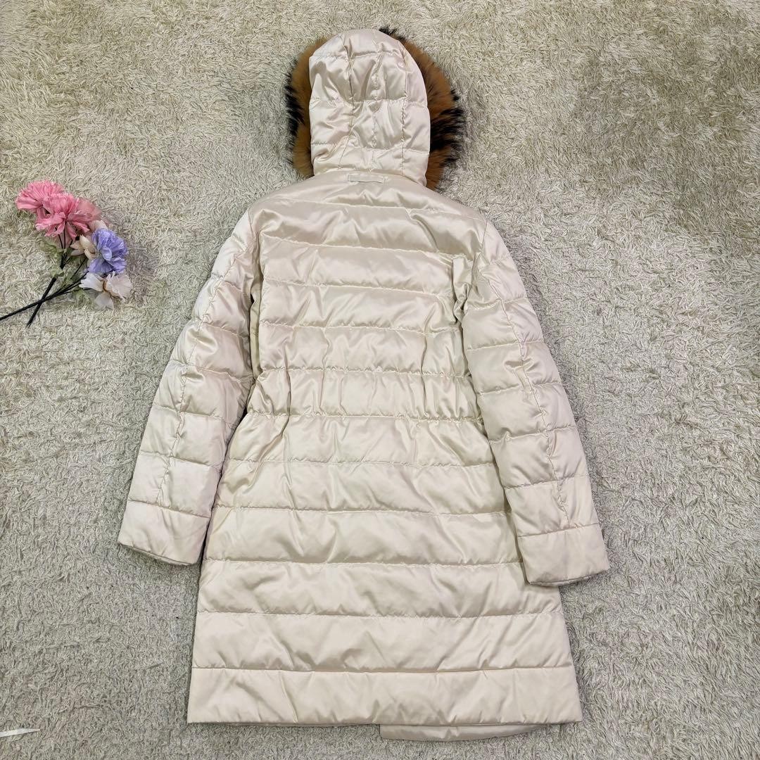 Max Mara 4-way reversible down coat for women, beige, size M.