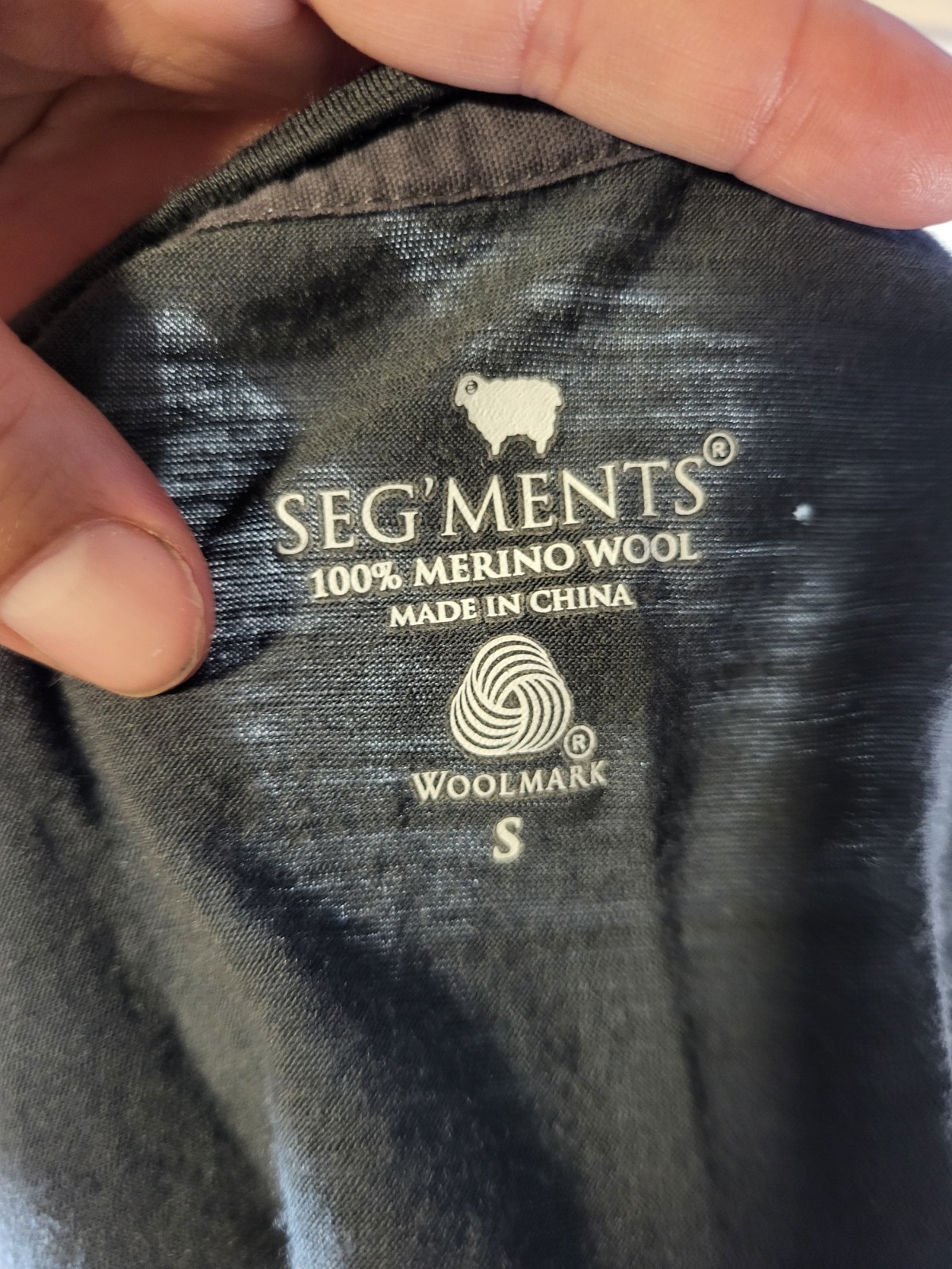 Seg’ments Womans 100% Merino Wool Size Small Long Sleeve Gray Top Flaw