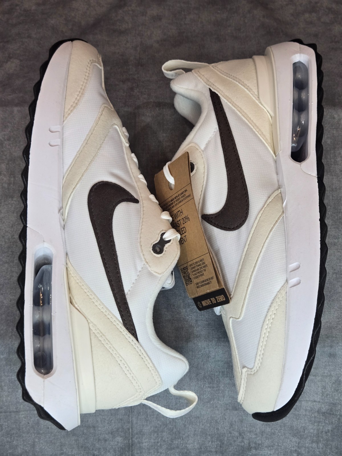 Nike Air Max Dawn Phantom Baroque Brown Women’s 8 / 6.5M Style# DC4068-102