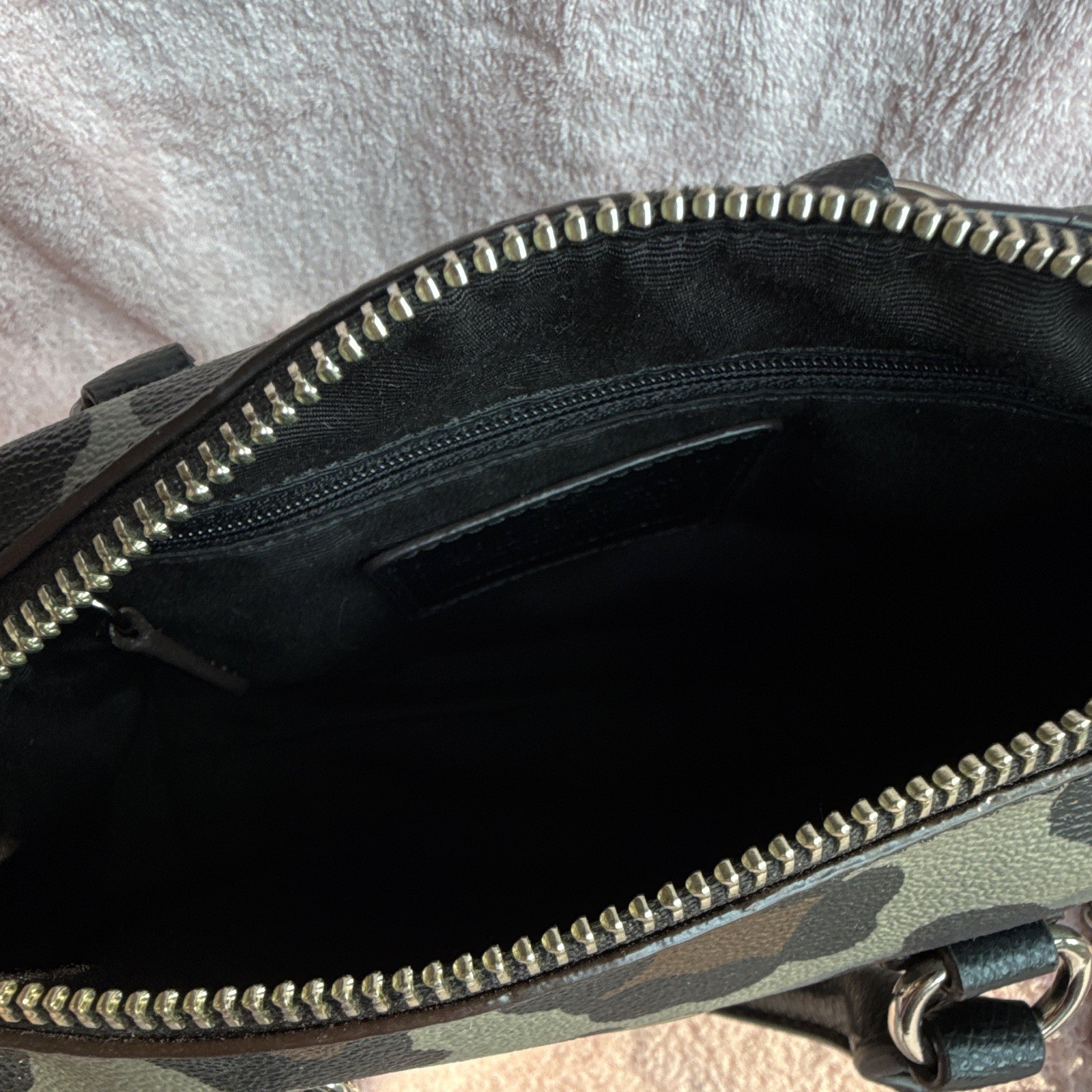 Coach Gray Black Animal Print Satchel Zip Crossbody Bowler Bag Detachable Strap