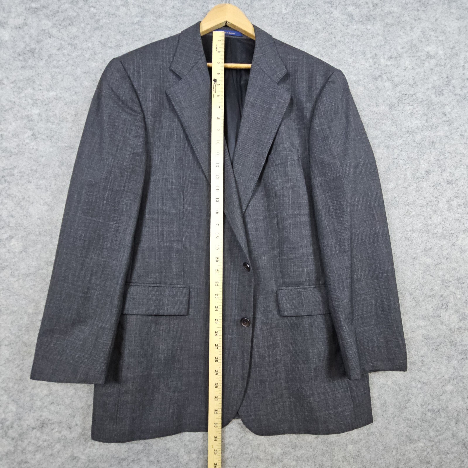 Chaps Ralph Lauren Men’s Blazer Size 44R Dark Gray Windowpane 100% Wool 2-Button