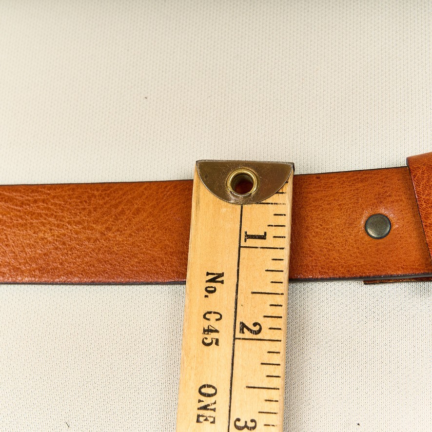 Brown Leather Belt Mens Sz 36 Brass Buckle 1.25″ Wide Made in Sweedon