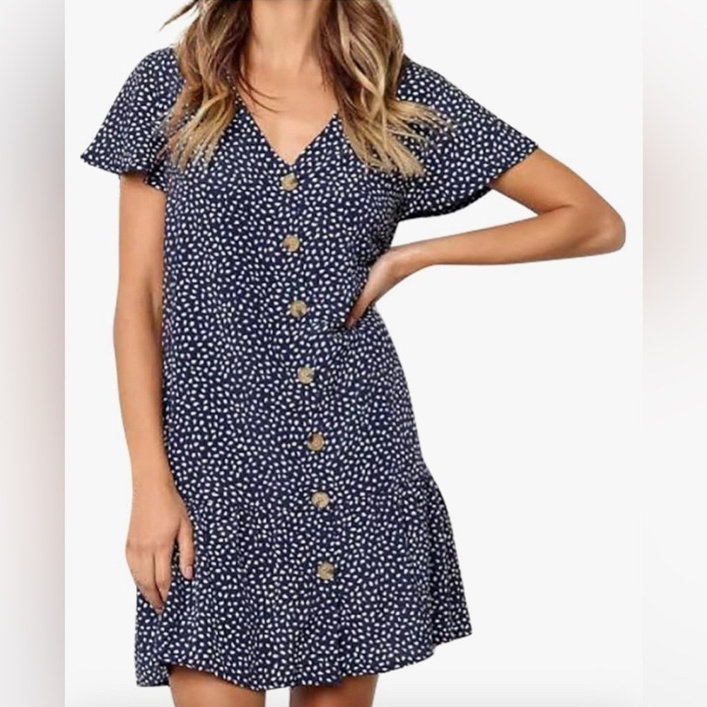 NWT, BloomChic, Women’s Lady Resilient Tunic, Navy Blue and White, US 22-24
