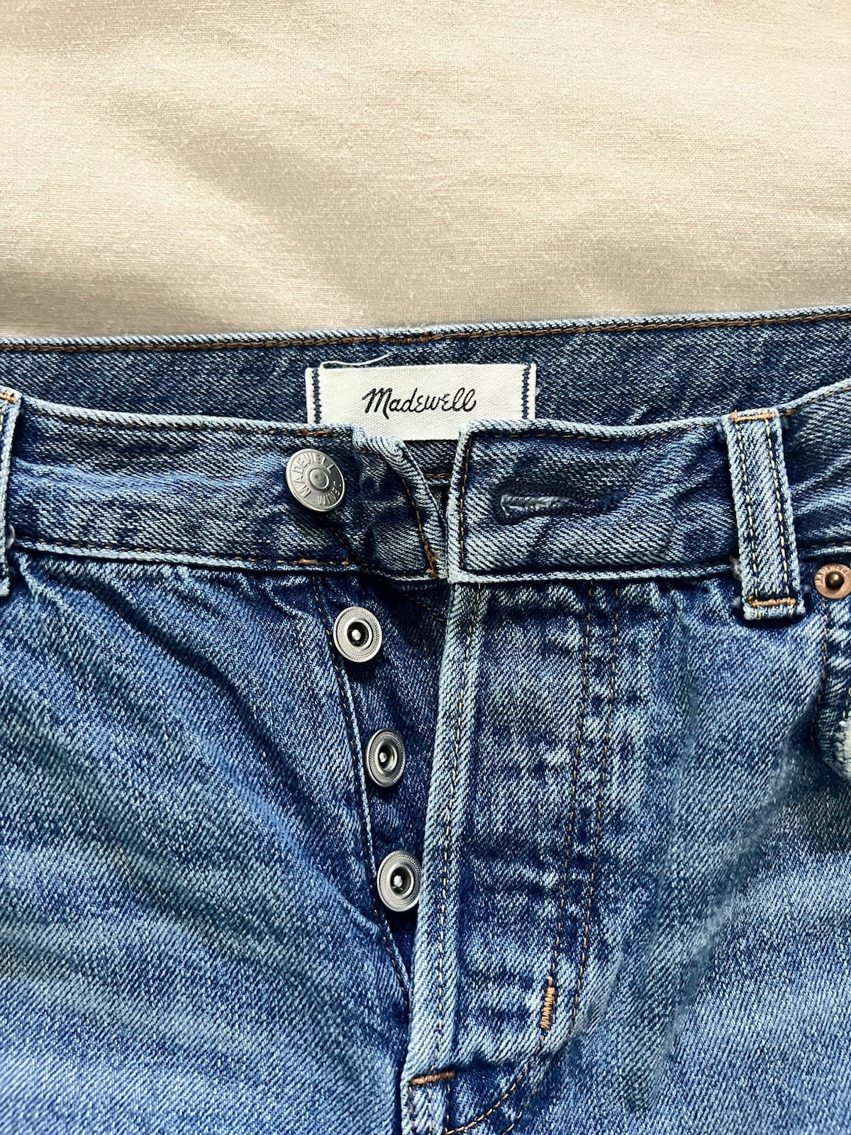 Women’s Madewell Pieced Barrel Leg Denim Size 25P Medium Wash