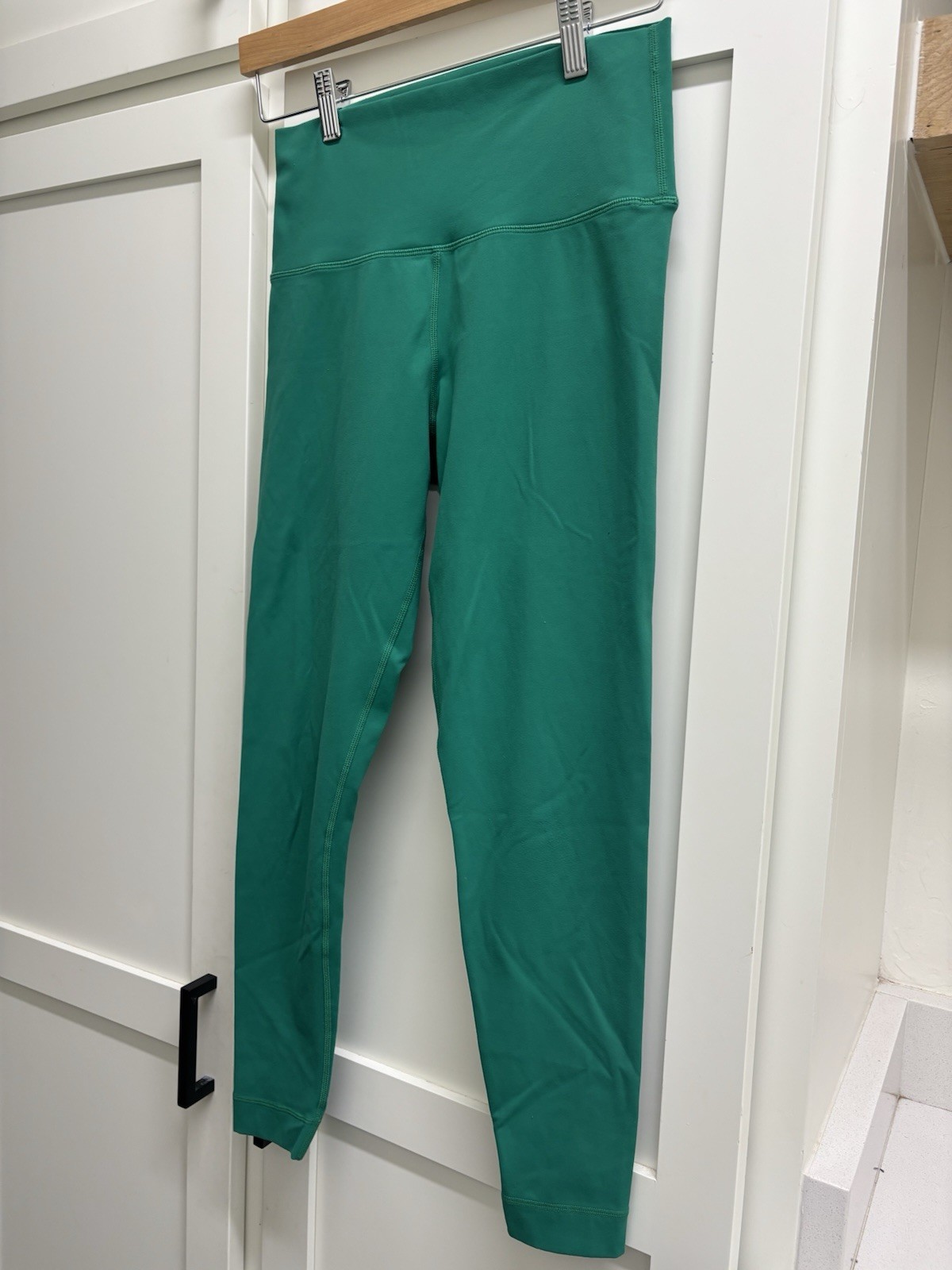 SET Active Green Leggings Size M High Rise Athletic Workout Activewear