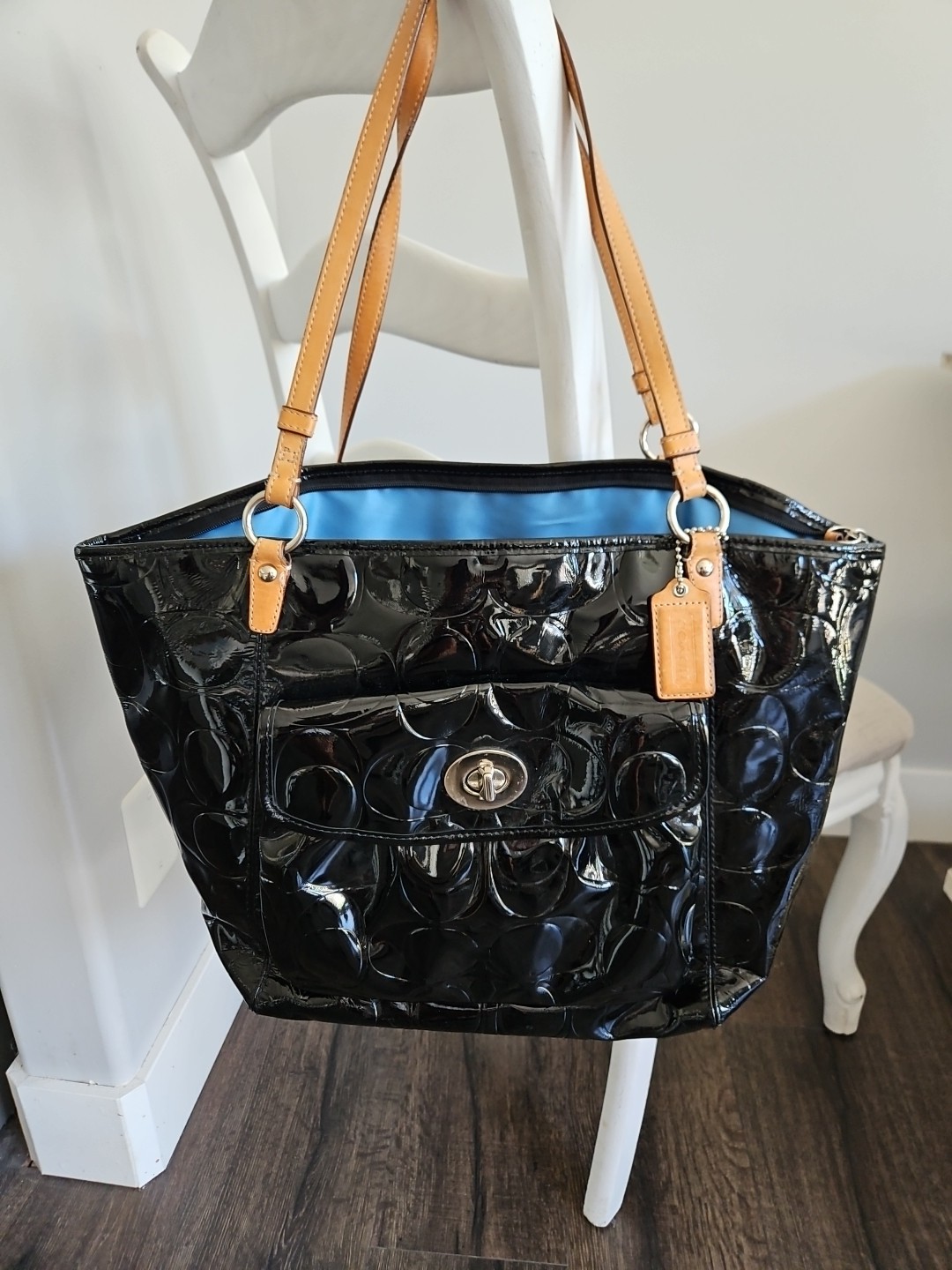 COACH SIGNATURE LEAH EMBOSSED PATENT LEATHER SHOULDER TOTE BAG F14662 SHOPPER