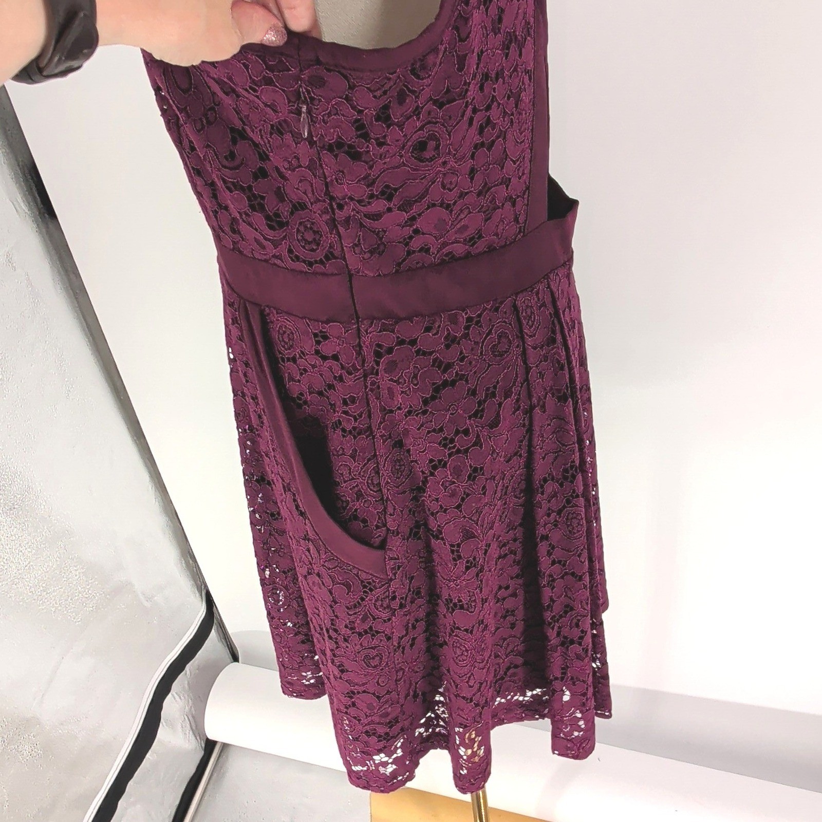 Free People M Burgundy Lace Mini Dress Plunge V Neck Open Back Boho