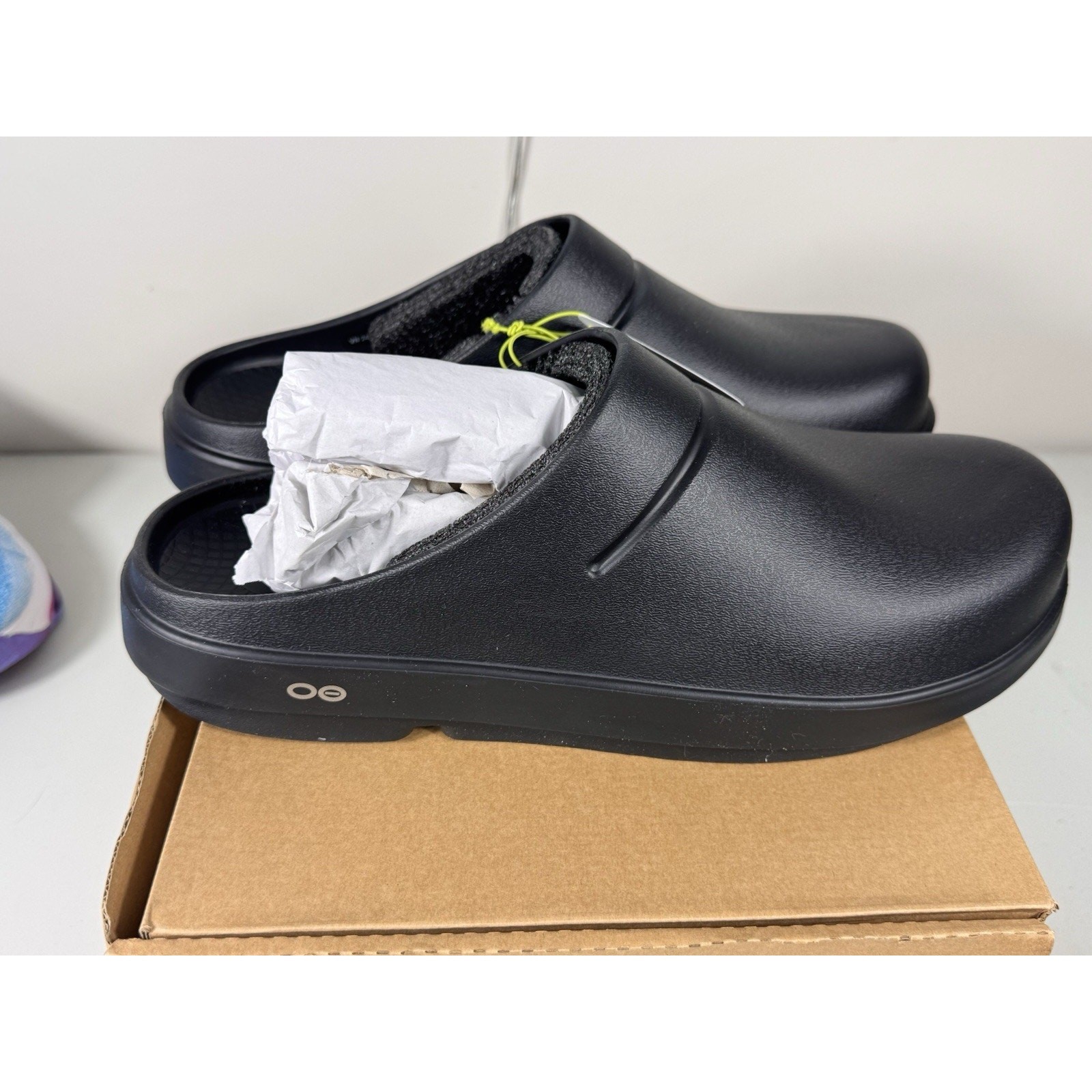 OOFOS OOcloog Unisex Black Recovery Clogs M13 W15 EU46 Comfort Slip-On