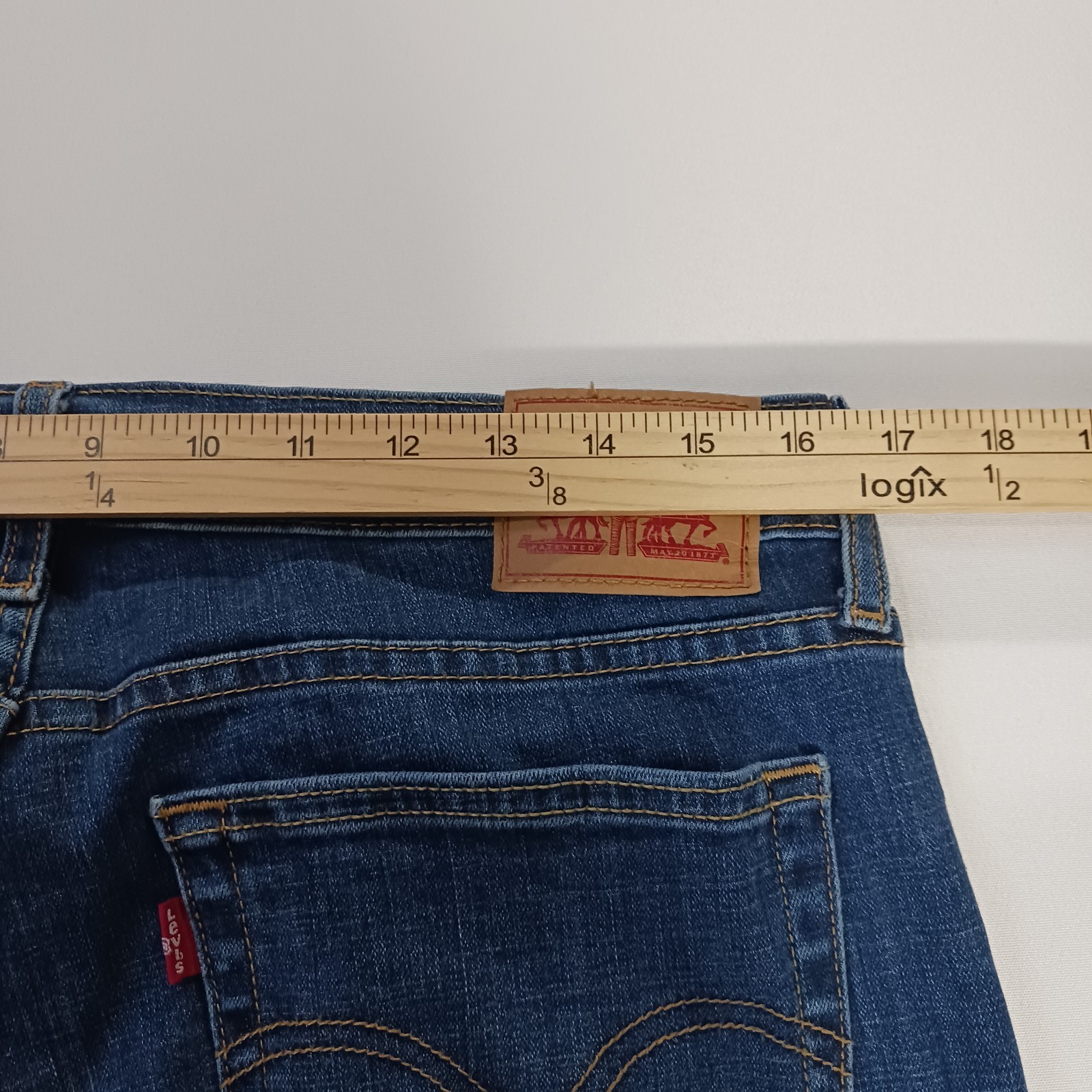 Levi’s Boyfriend Men’s Blue Cotton Blend Denim Jeans Size W30 L27 Fits (32×27)
