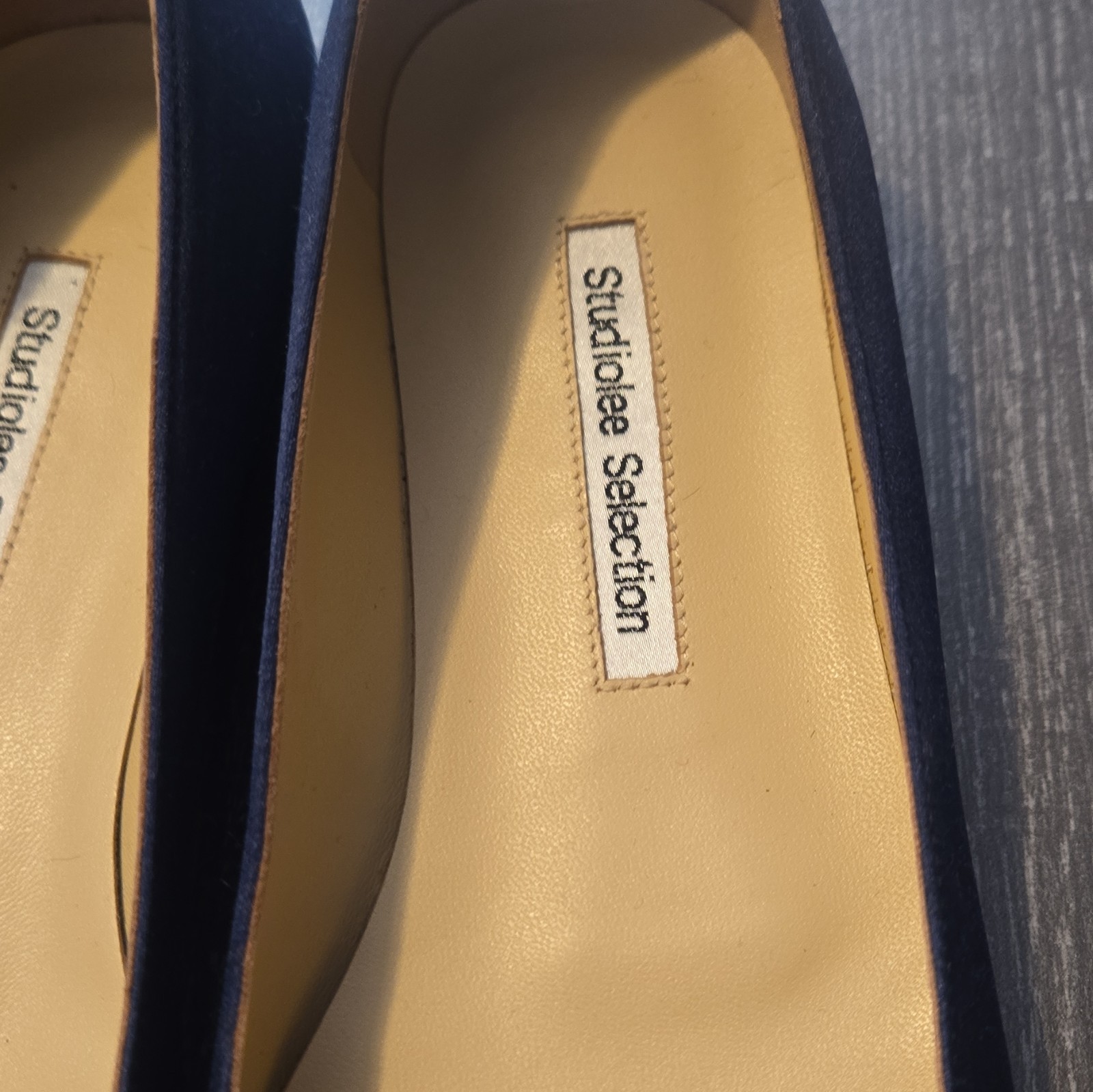 Studiblace Selection Womens Blue Pointed Toe Pump Rhinestone Buckle EU 37
