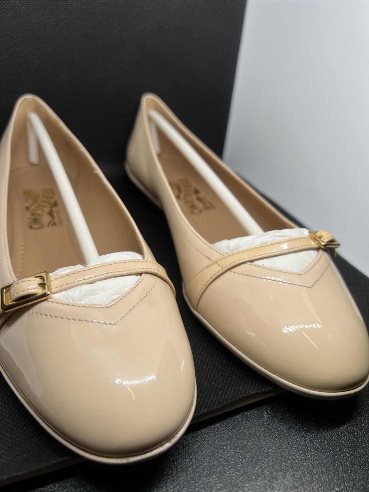 salvatore ferragamo Audrey 1cm flats Size 6