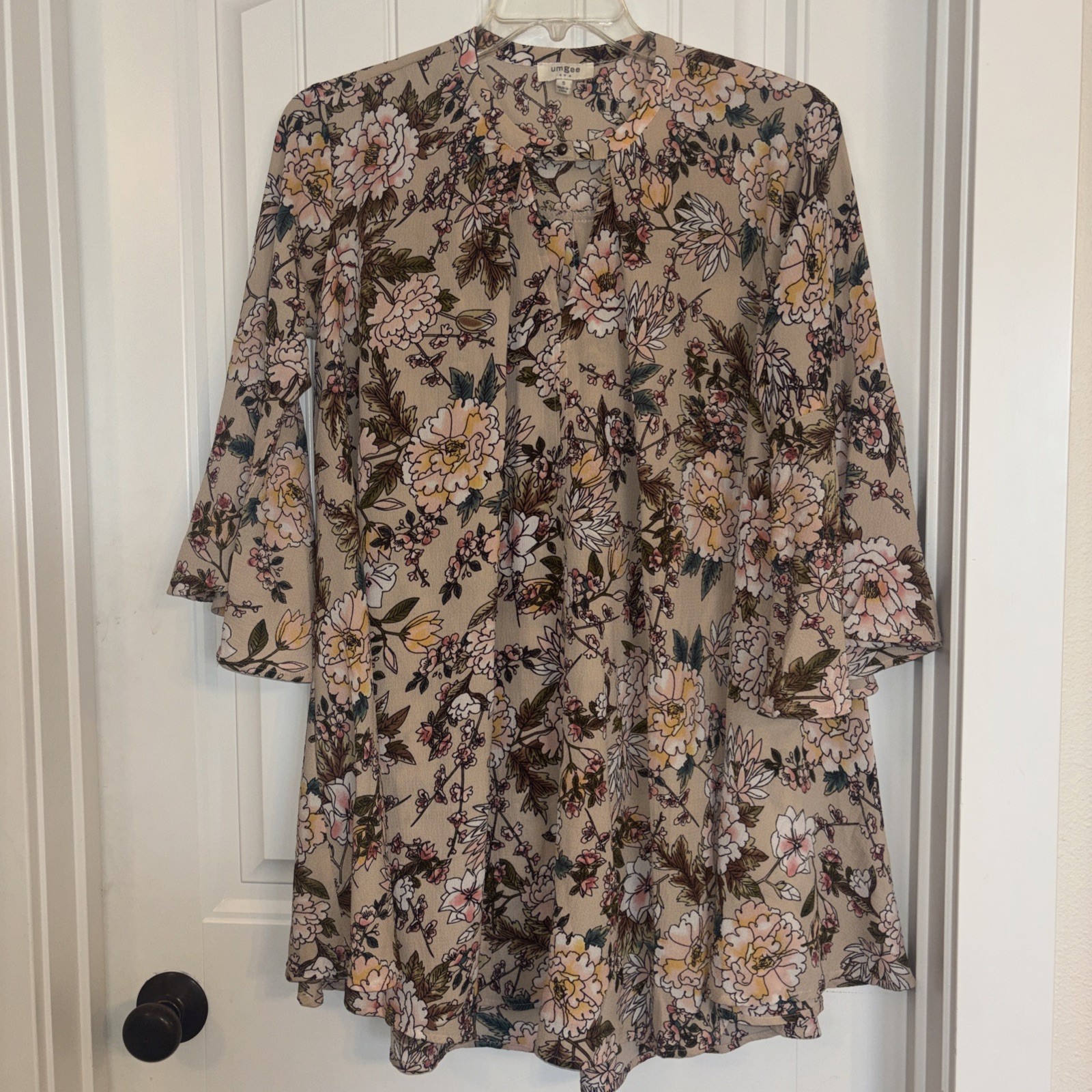 Umgee Dress Tunic Womens Size Small Boho 3/4 Bell Sleeve Keyhole Floral