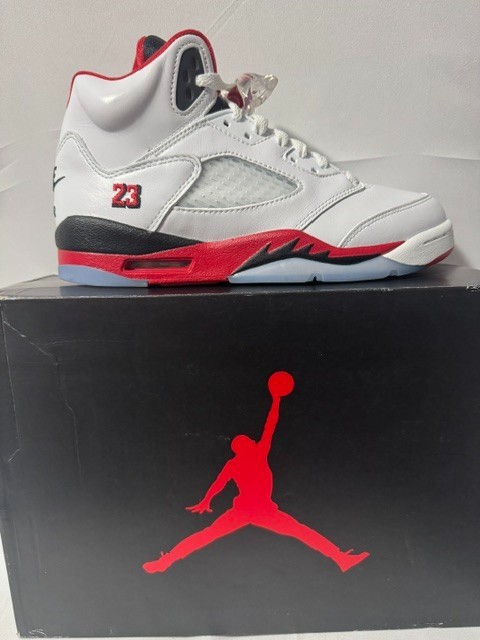 Nike Air Jordan 5 Retro OG Mens Size 6 M / 7.5 W Fire Red Black Tongue