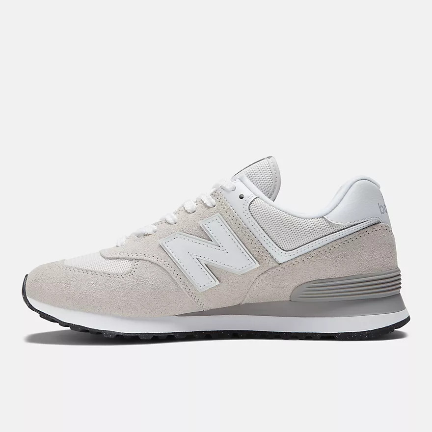 New Balance Men’s 574 Core Wide Sneaker ML574EVW Grey White
