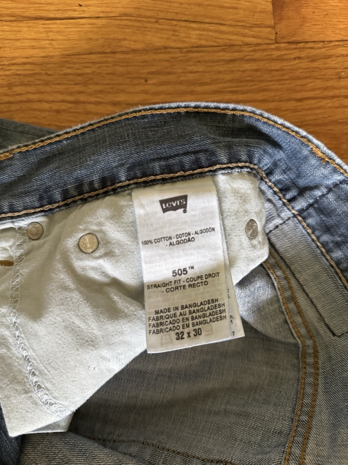 Levi’s 505 Men’s 30×32 Straight Fit Blue Medium Wash Cotton Denim Jeans Mid Rise