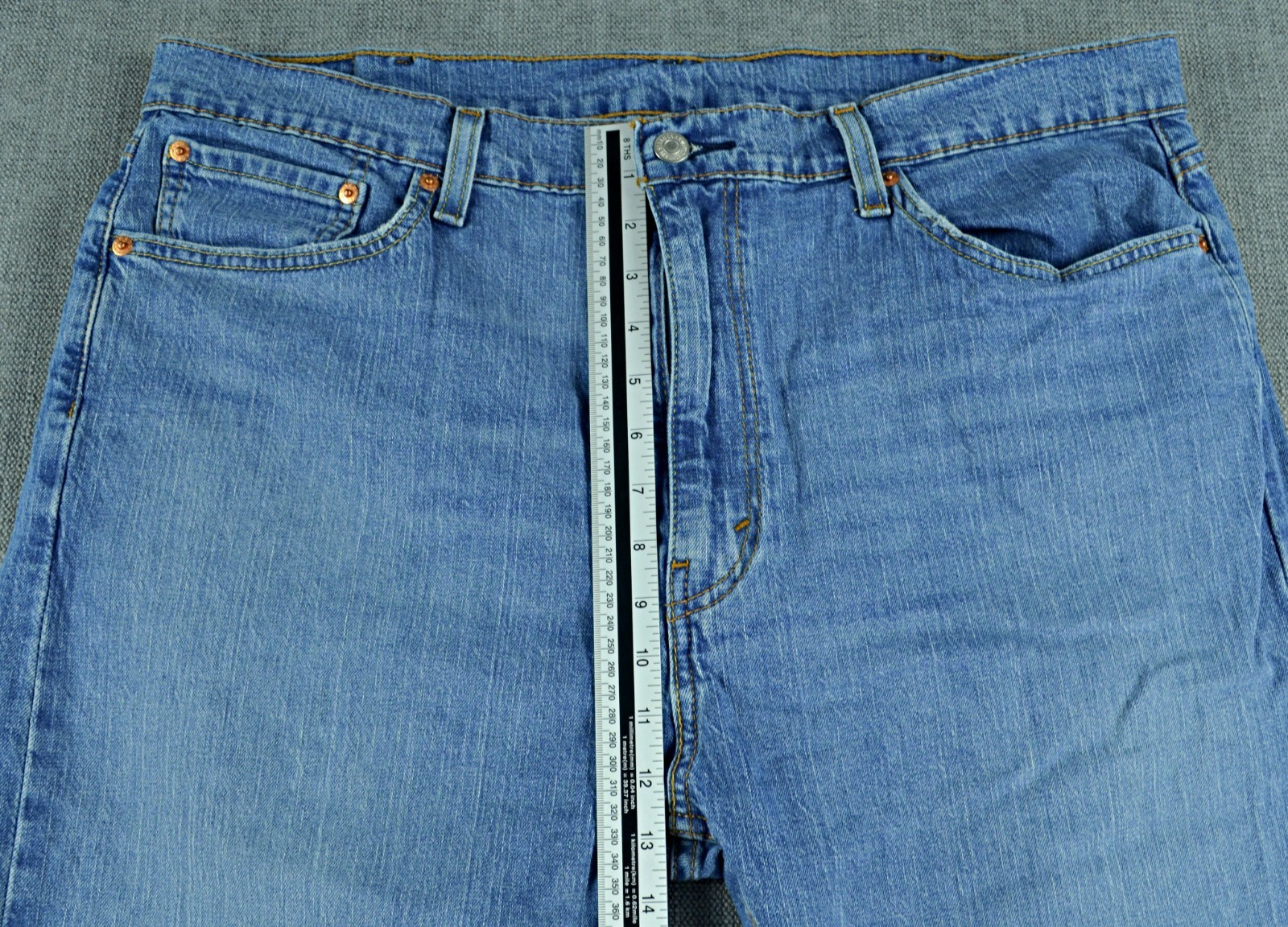 Levi’s 505 Jeans Men’s 40×30 Blue Regular Fit Straight Leg Denim