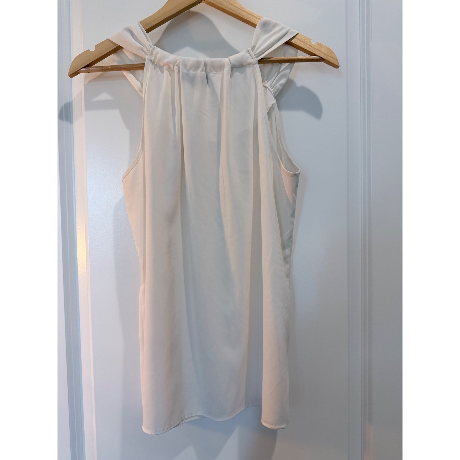 Spense Ivory White Sleeveless Ruffle Tiered High Neck Blouse Small RN73163