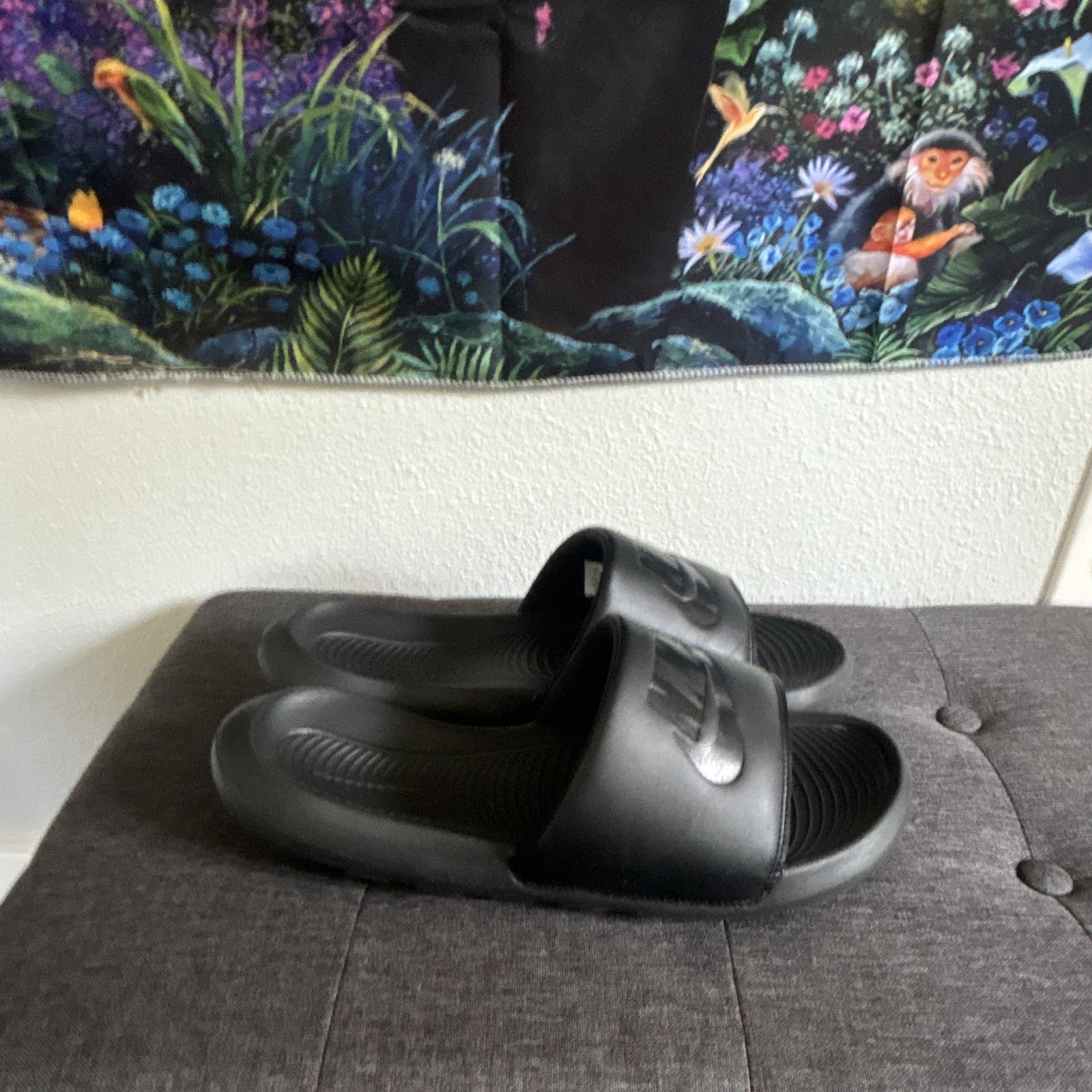 Nike Men’s Slide Sandals US 14 Black Slip-On Rubber Upper Logo