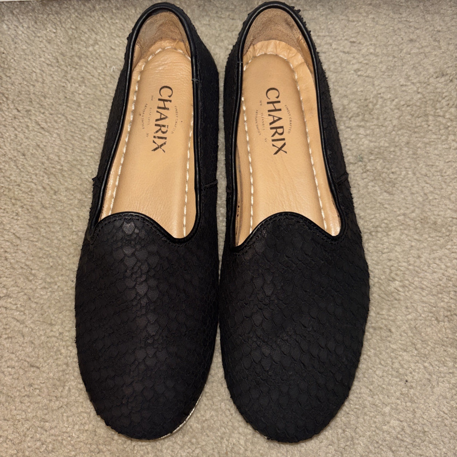 Charix Wild Black Embossed Leather Slip On Flats Women Size 39 US 8.75
