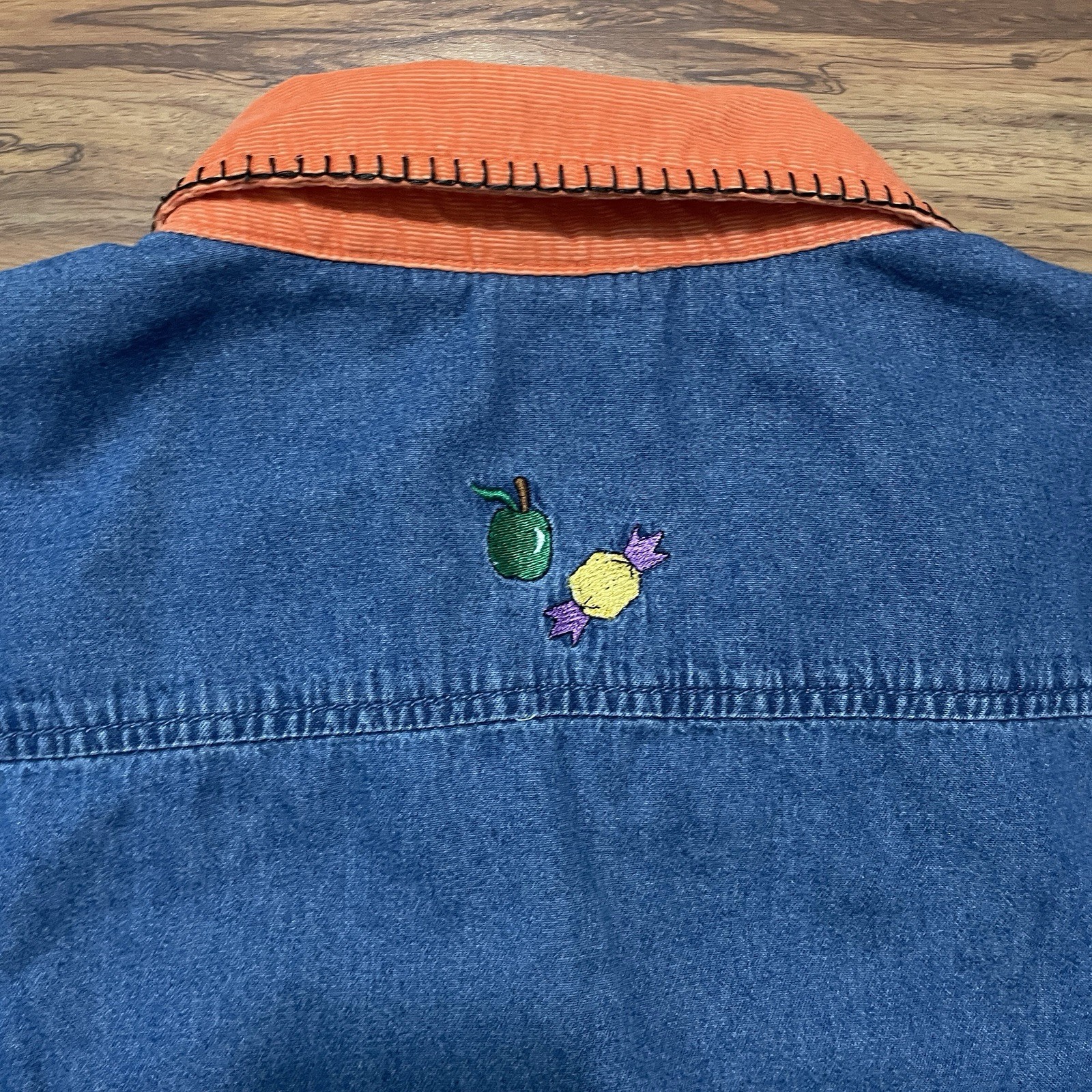White Stag Plus Halloween Denim Shirt Womens 26W 28W Button Up Embroidered Fall