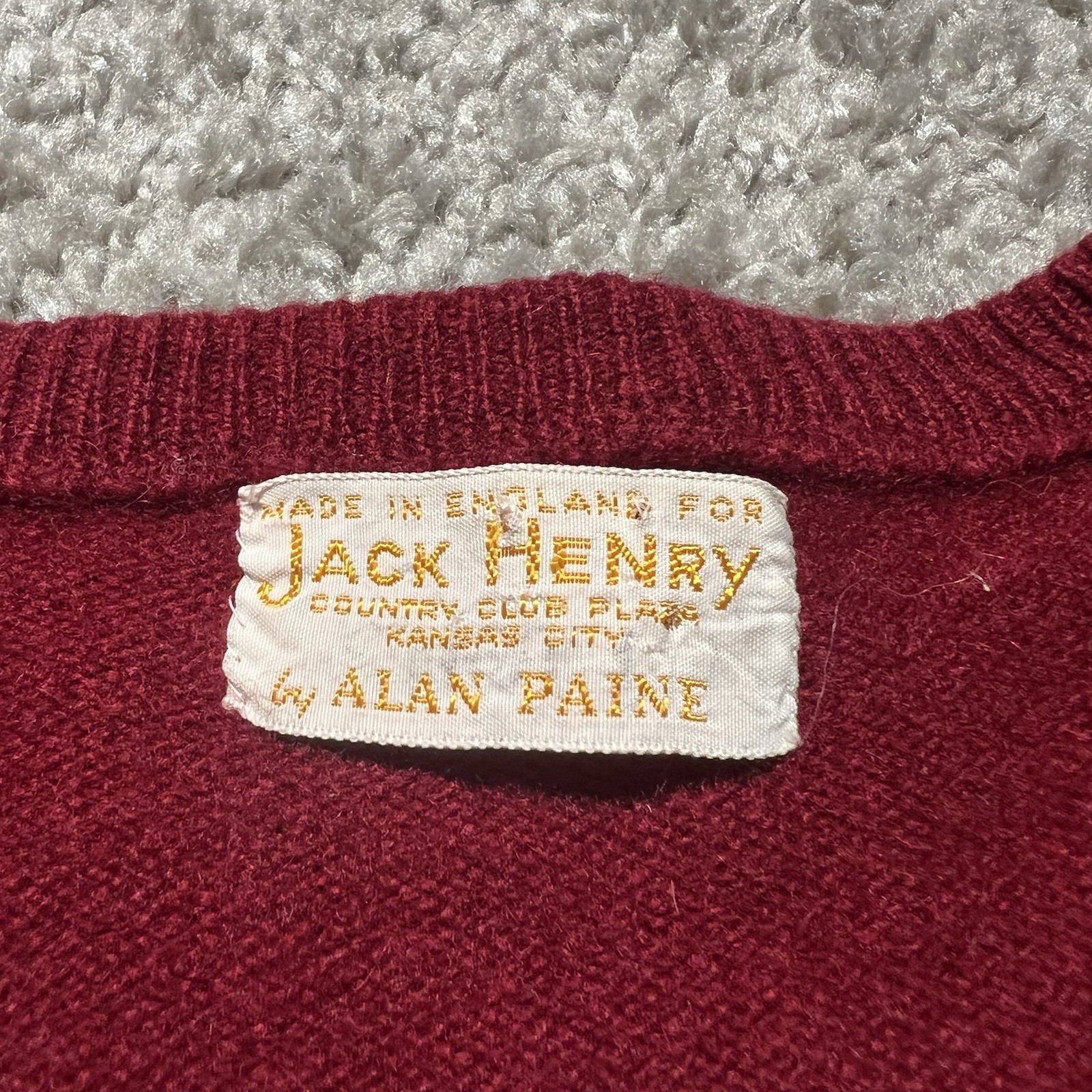 True Vintage Jack Henry Alan Paine Soft Cashmere Sweater England 70s 60s Small