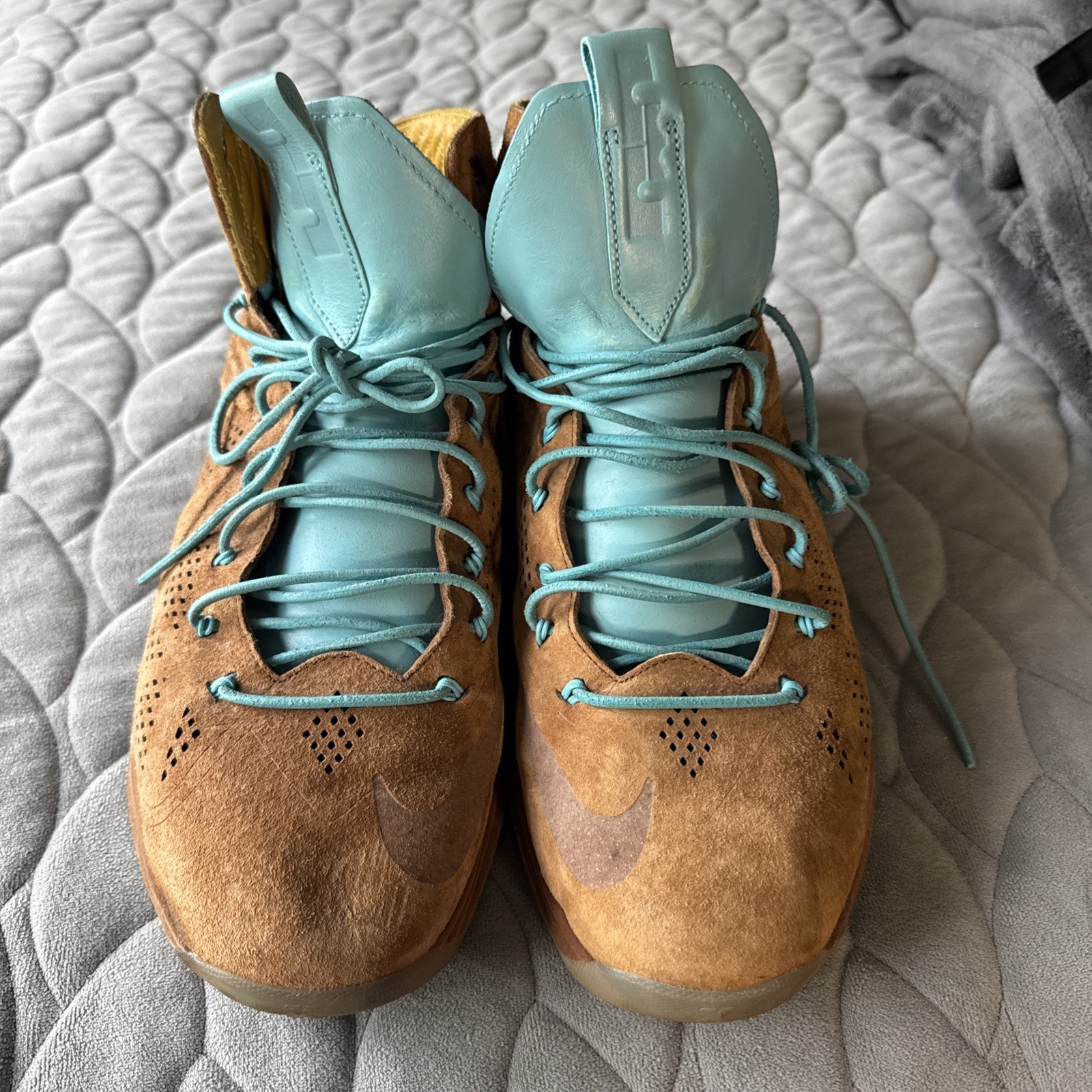 Used Nike LeBron 10 EXT ‘Hazelnut’ Suede Men’s Size 11.5 607078-200 No Box