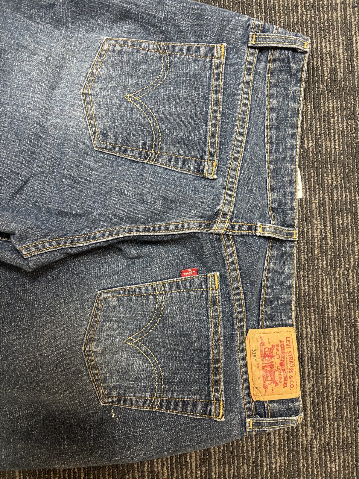 Levi’s Super Stretch 518 | Superlow Boot Cut | Size 9 JR M