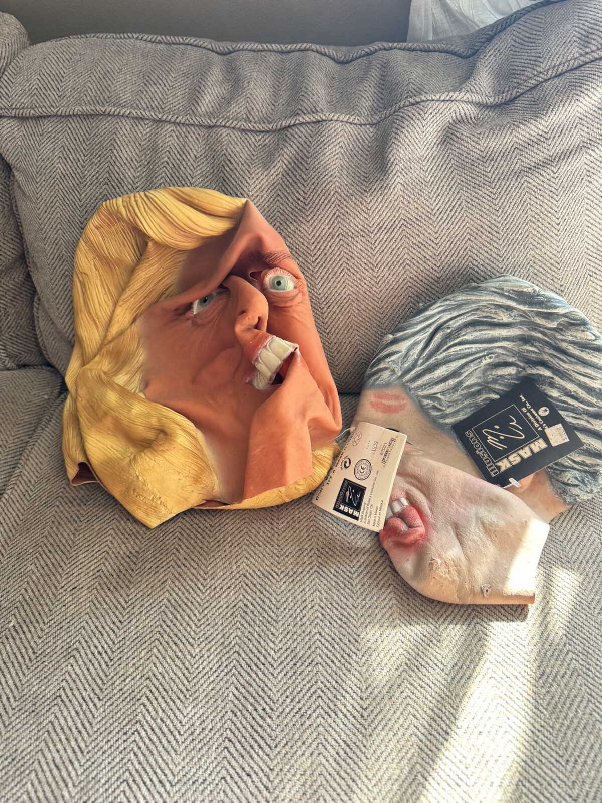 Halloween Masks New Hillary & Bill Clinton Illusions Masks W/tags Rubber 1998