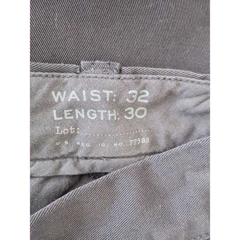 J Crew Classic Urban Slim Chino Pants Sun Faded Gray Waist 32 x 30 Length Cotton