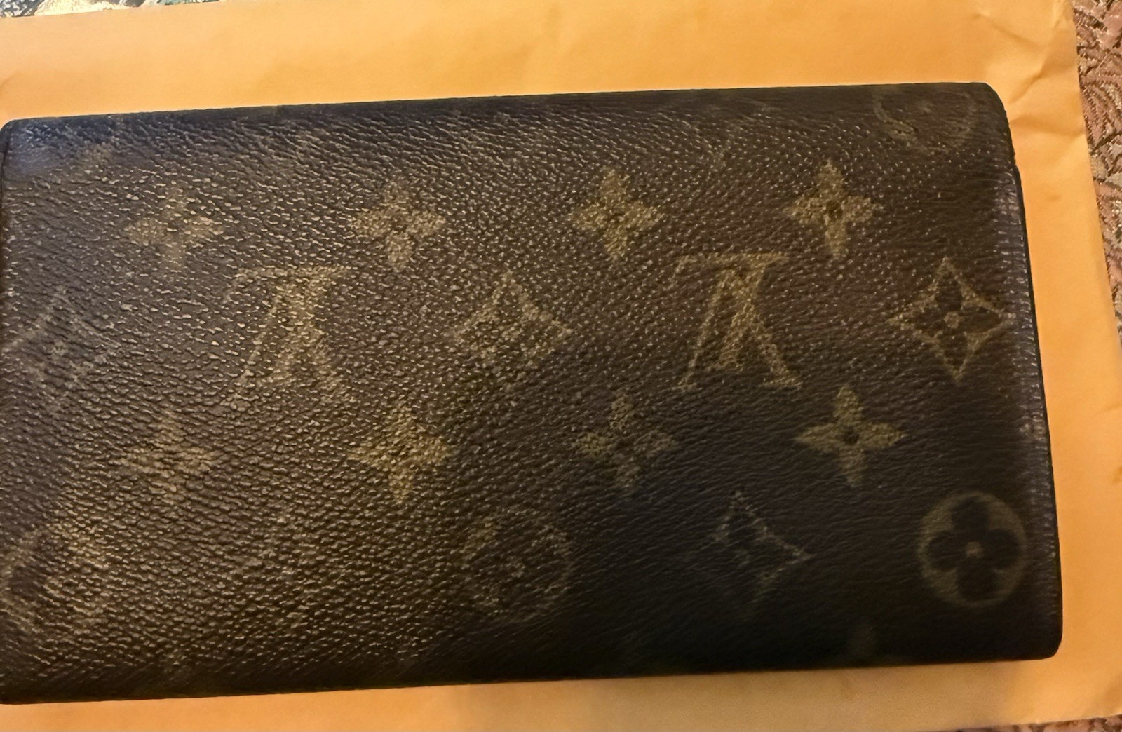 Louis Vuitton Brown Logo Wallet Folding Flap Snap Zip Coin Pocket Compartments