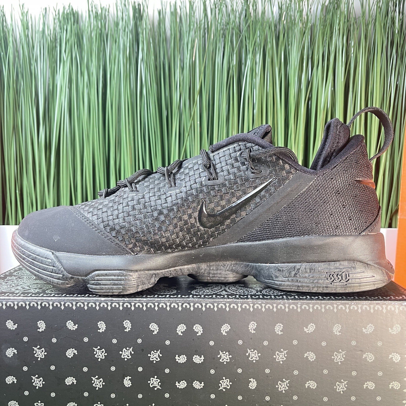 Nike Lebron 14 NBY Triple Black Mens Basketball Shoes 878636-002 Size 10