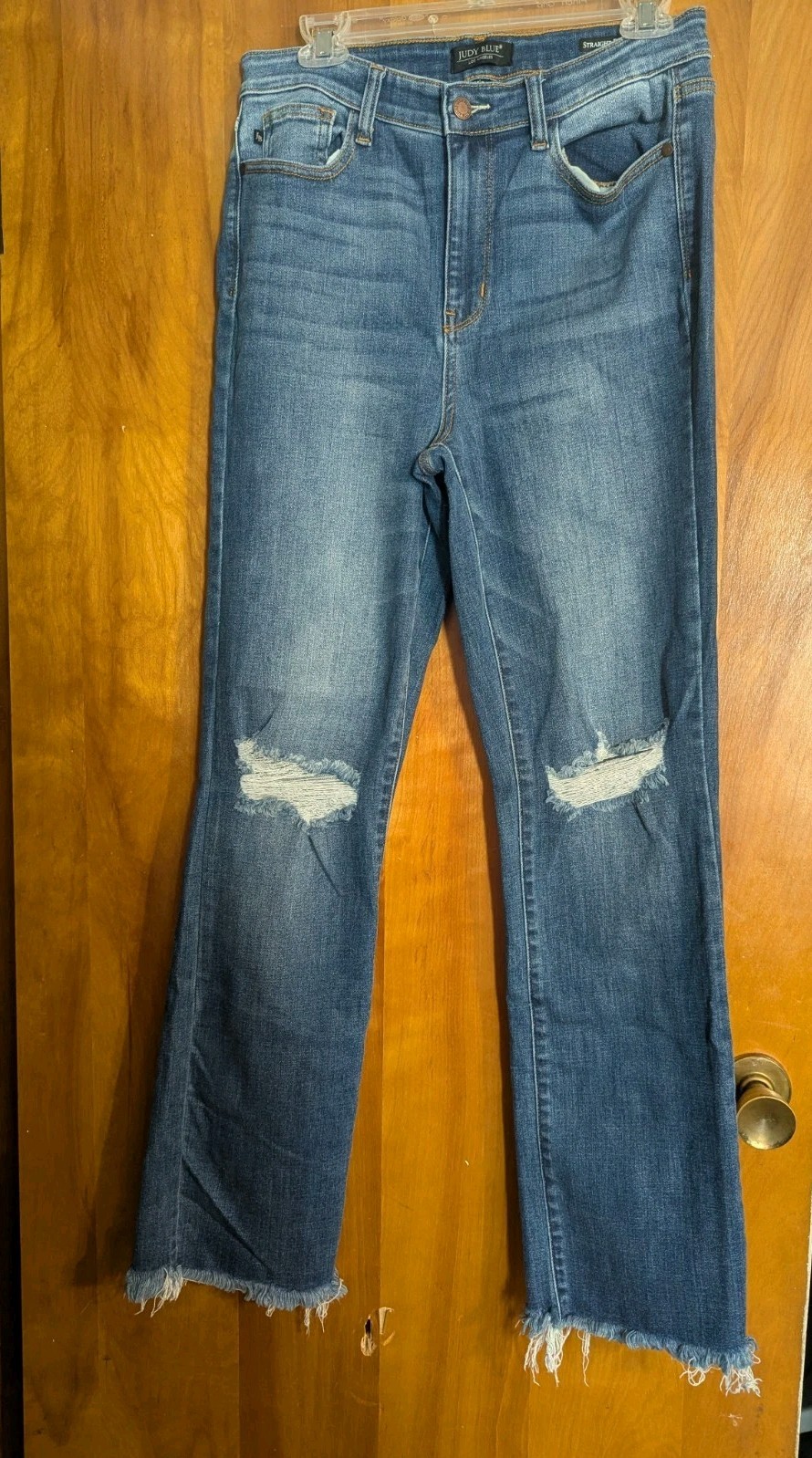 Judy Blue Straight Jeans Distressed Bottoms 13/31