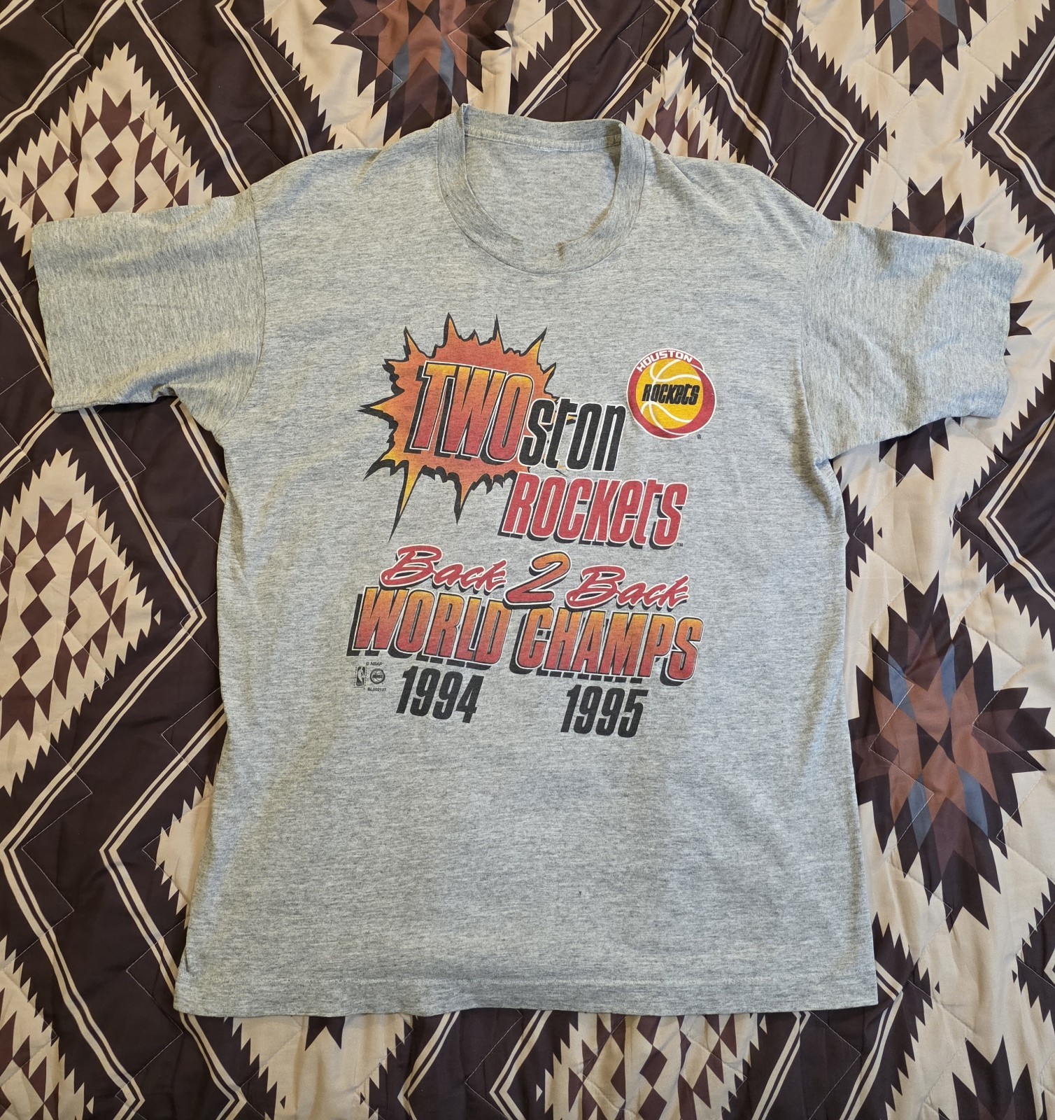 Vtg 90s Houston Rockets Salem TWOston NBA Champions T Shirt Gray Men’s Size XL