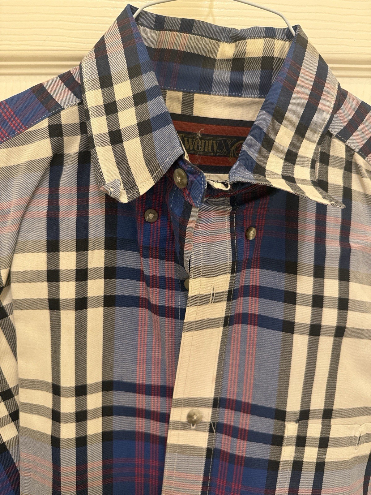 TwentyX Men’s M Blue/White/Red Plaid Long Sleeve Cotton Button-Up