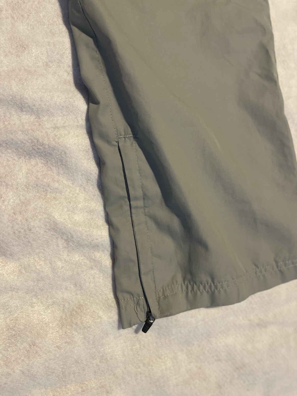 BCG Boys Size Med Water Resistant Outdoor Active Pants 34″ Length 23.5″ Inseam