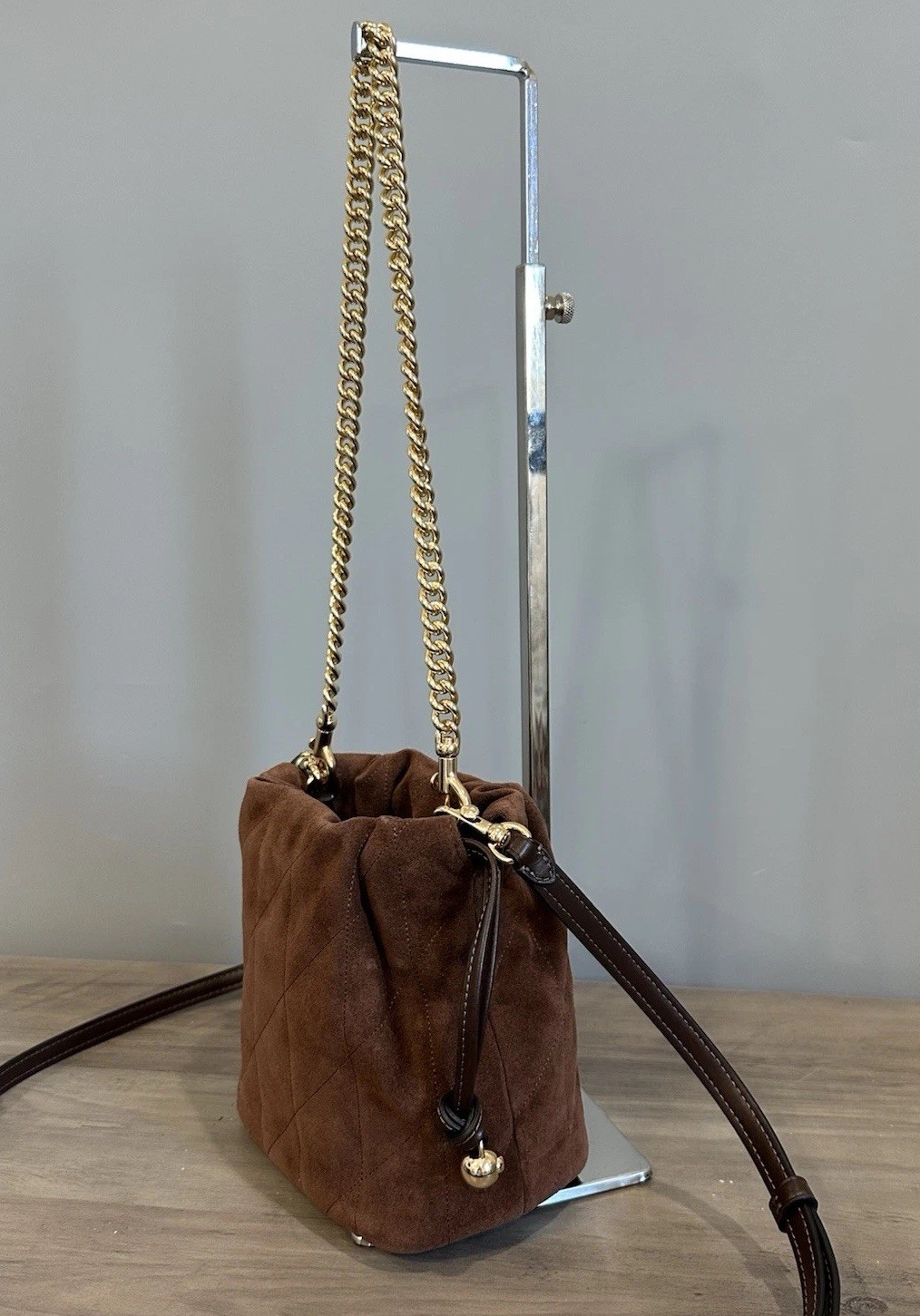 COACH Faye Mini Drawstring Crossbody Bag With Quilting CDC42 Vintage Brown/Maple