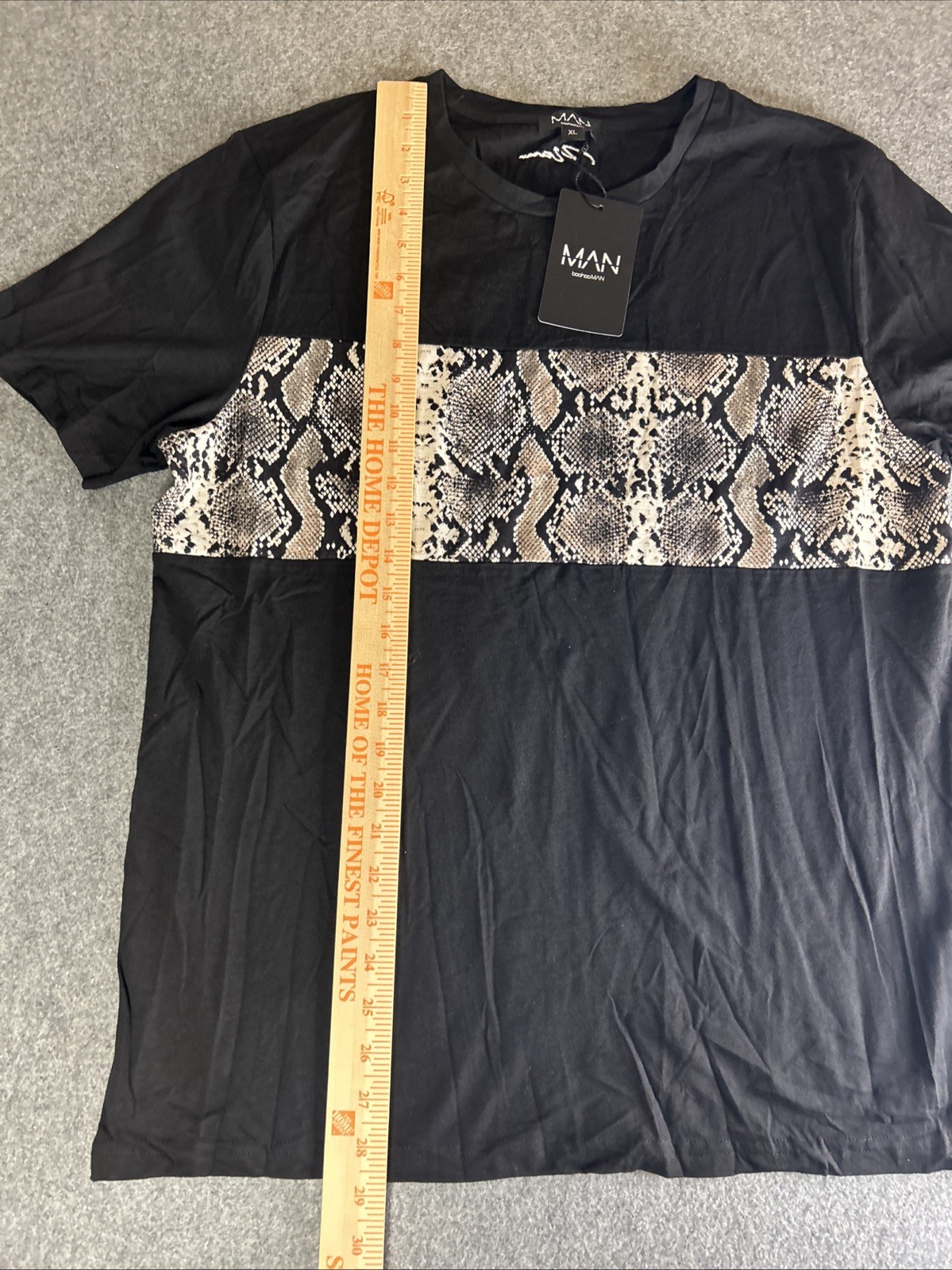 MAN boohooman Tee Lot Of 2 Mens Size XL
