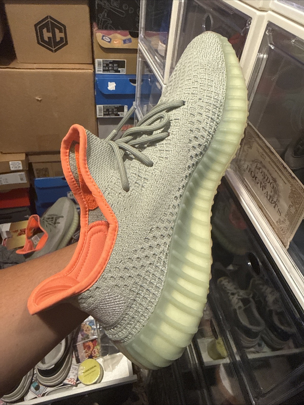 adidas Yeezy Boost 350 V2 Men’s Size 10.5 Desert Sage