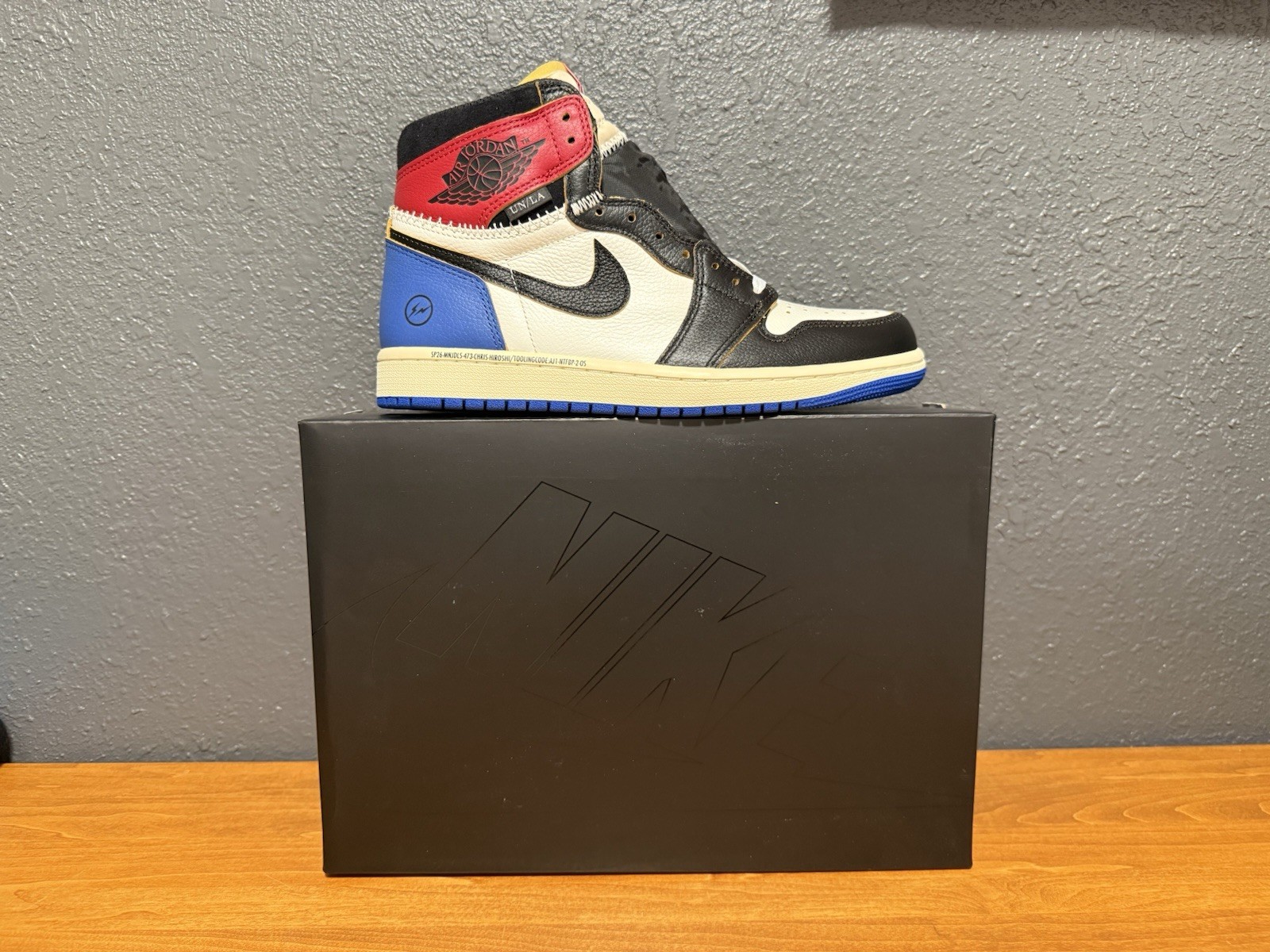 Jordan Air Jordan 1 Retro High OG Fragment x Union LA Varsity Red IO7847-002