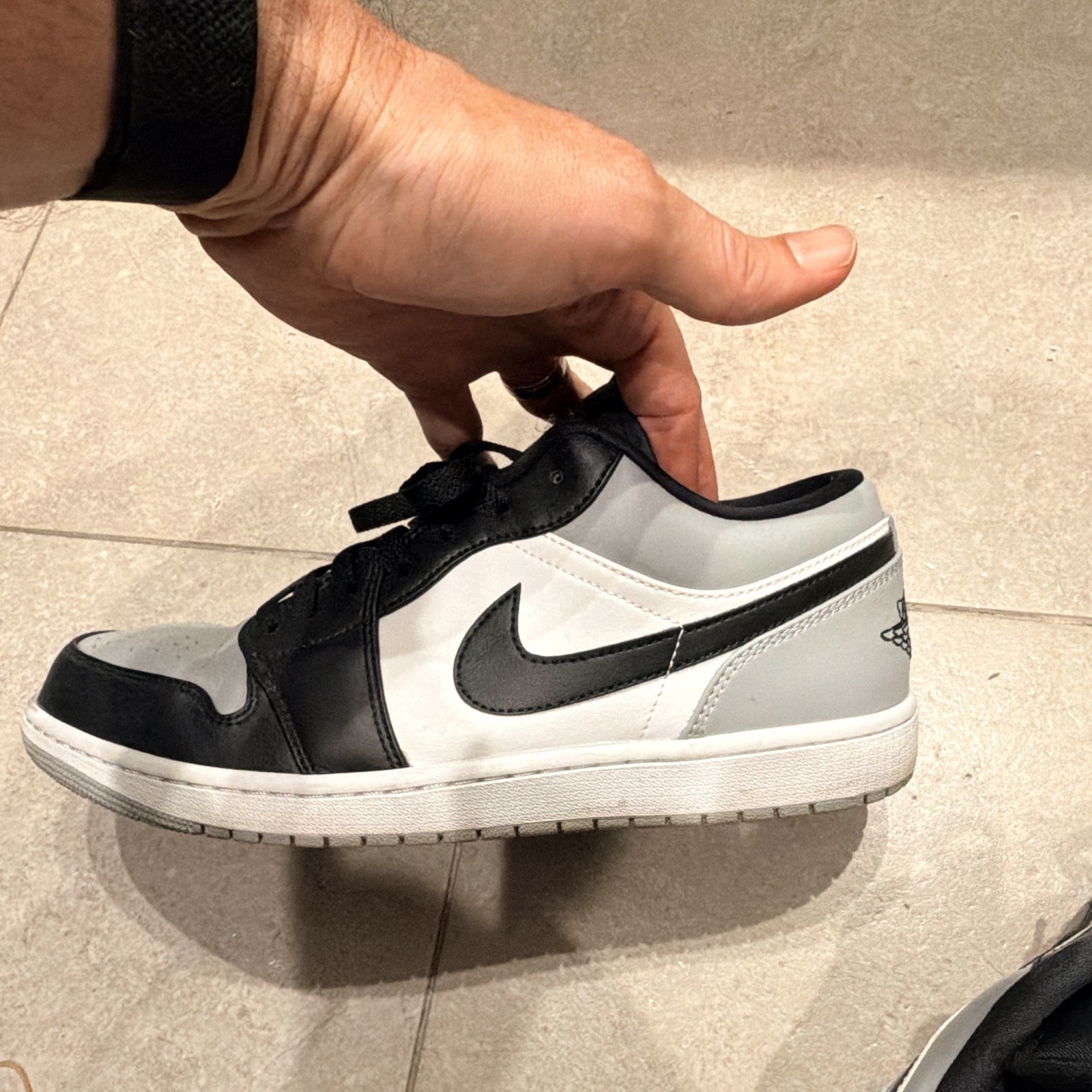 Jordan Air Jordan 1 Low Shadow Toe Light Smoke Grey/Black/White 553558-052