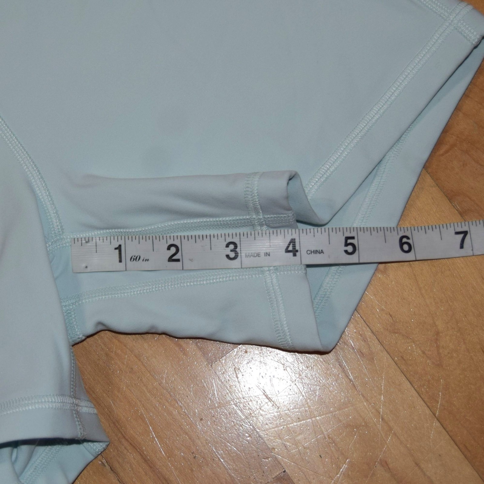 Lululemon Align High-Rise Short 4″ Inseam Women’s Sz 6 Shorts – Ideal Mint