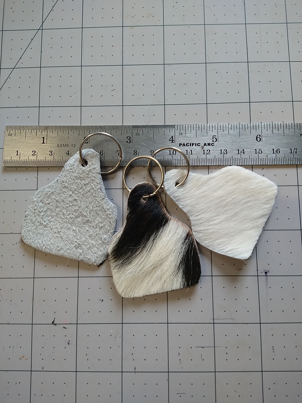 3pcs COW TAG KEYCHAIN Set