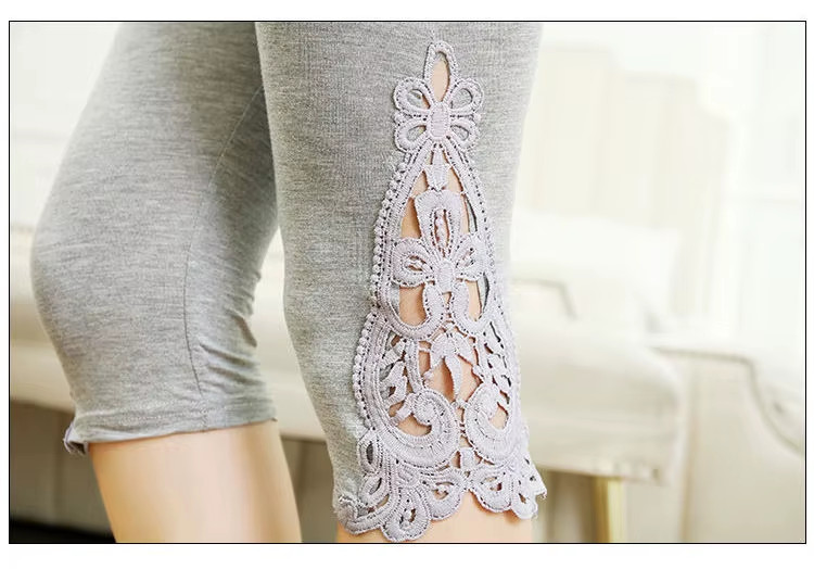 Women’s High-Waist Lace Stretch Capri Leggings – Knee-Length Sports & Fitness Pa
