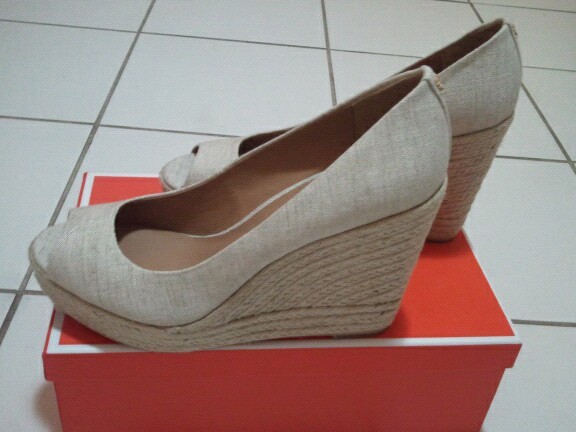 NEW! COACH SHOES “MILAN” GOLD PLATFORM MET WOMEN WEDGE SIZE 10