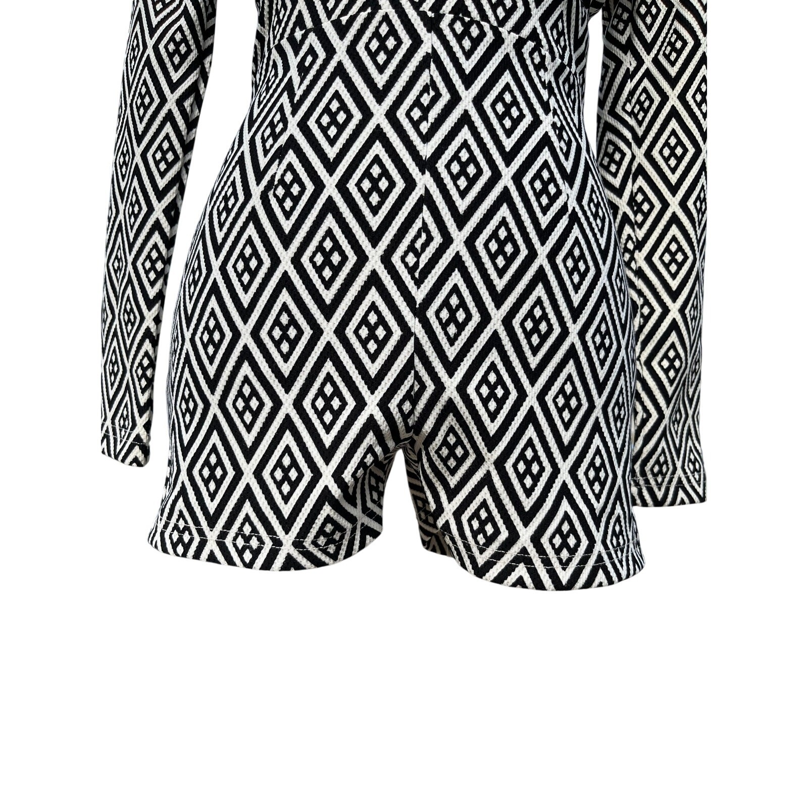 Chic Xtaren Romper Small – Comfy Polyester Spandex Blend